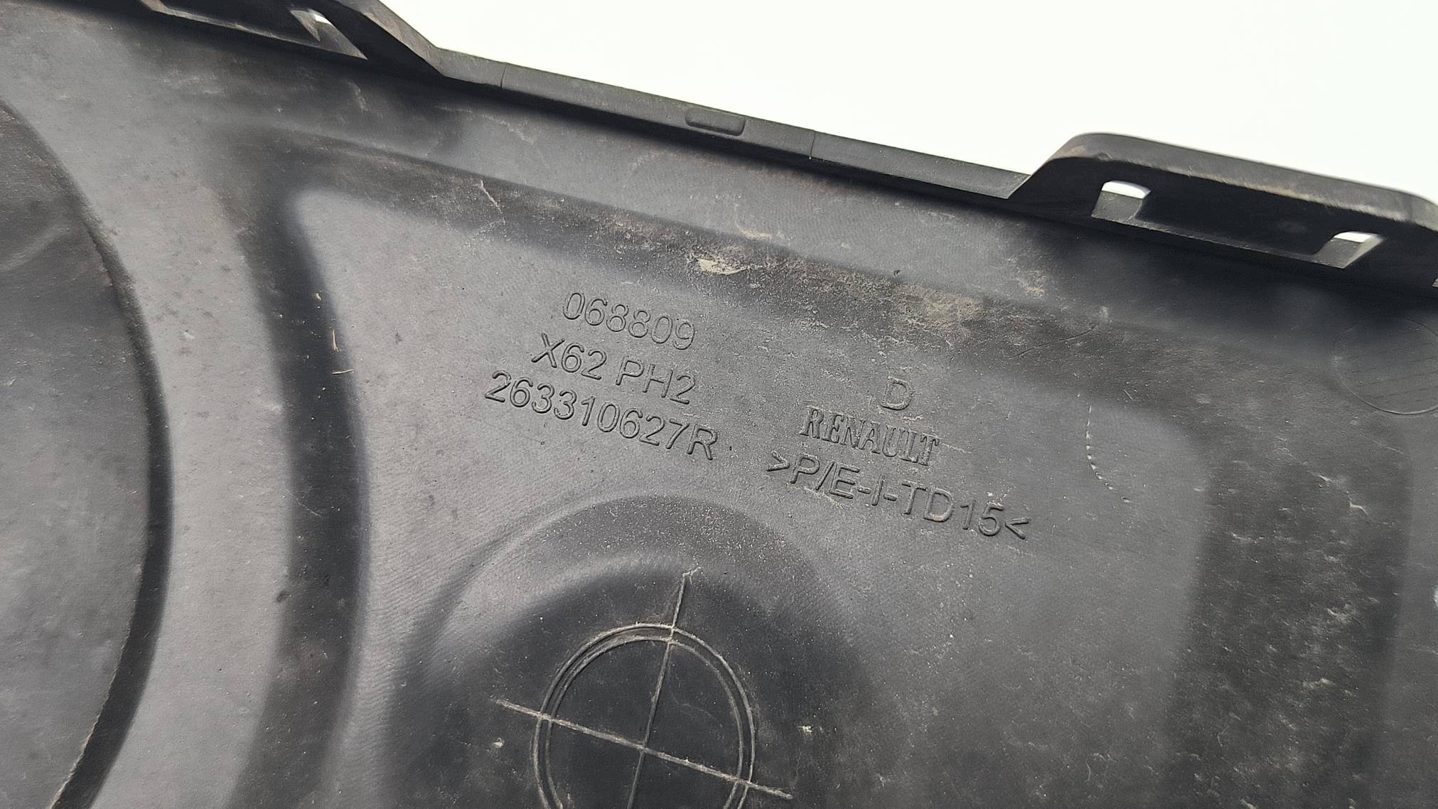 rešetka branika 263310627R RENAULT MASTER III LIFT