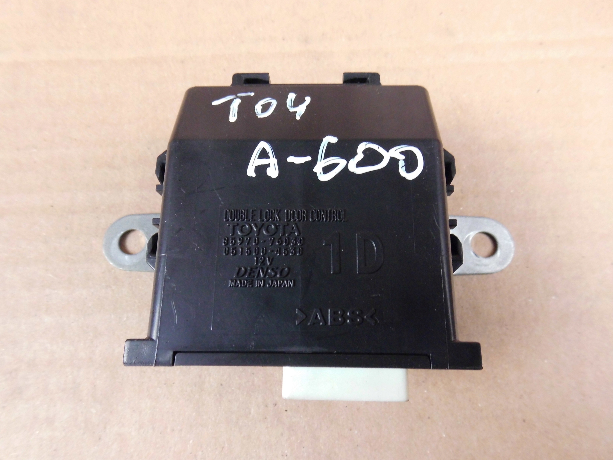 Lexus UX module control unit door 85970-76030