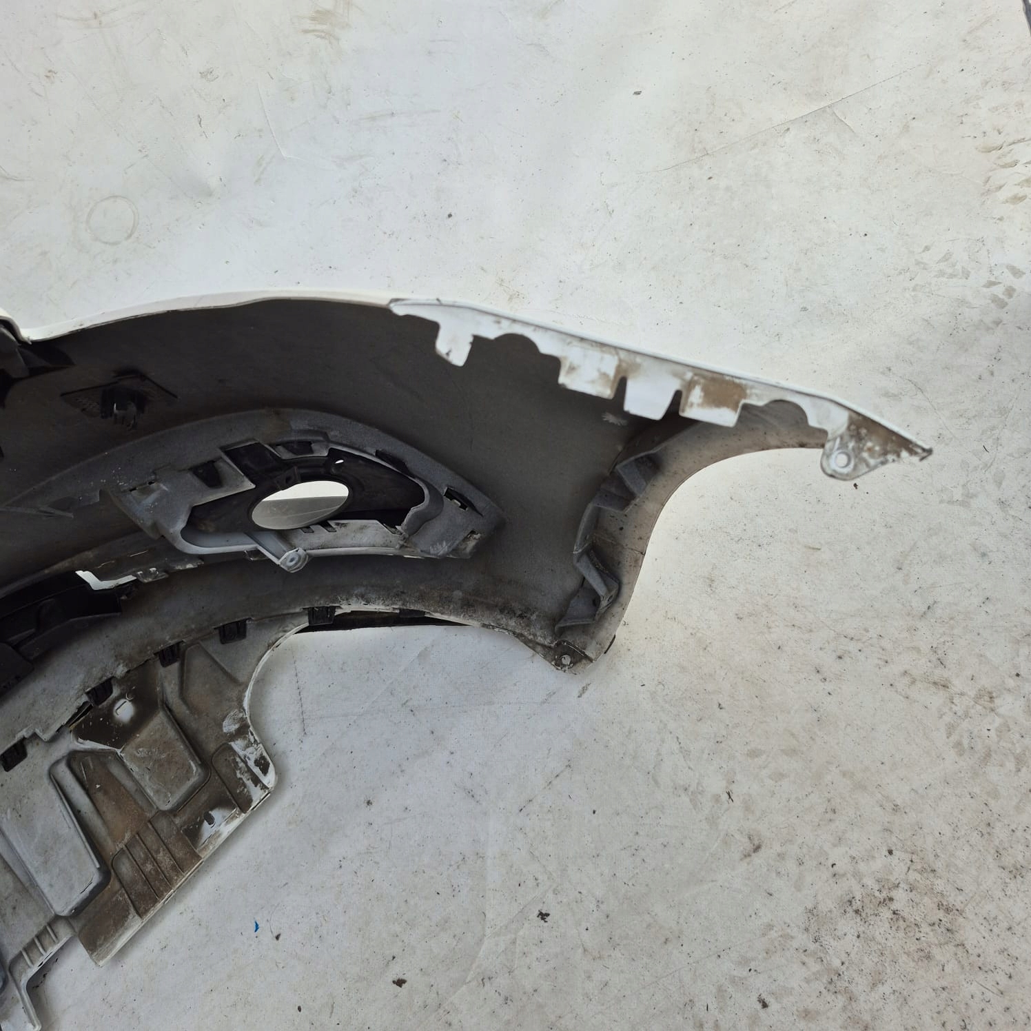 OPEL CORSA E 14-19 nárazník předek přední PDC
