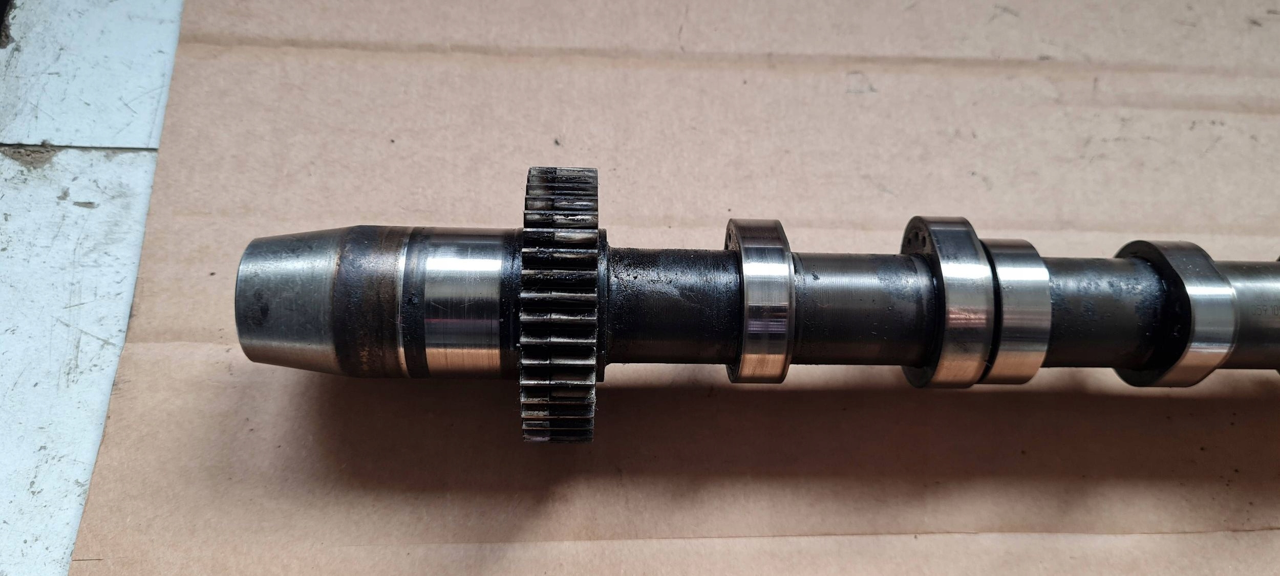 A6 C6 LIFT Arbre à cames 3.0 TDI 059109101EG