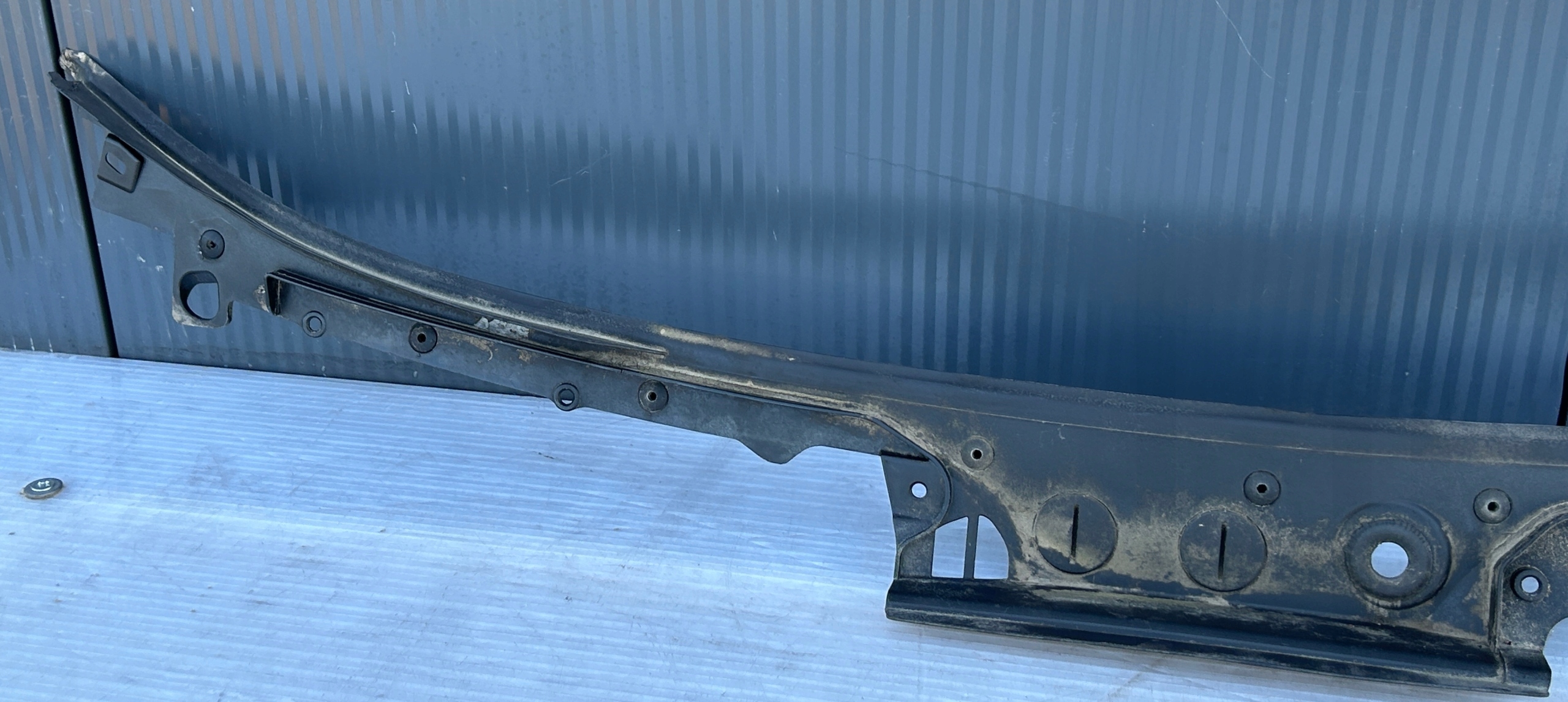 torpedo plastic BMW 7 F01 7184563