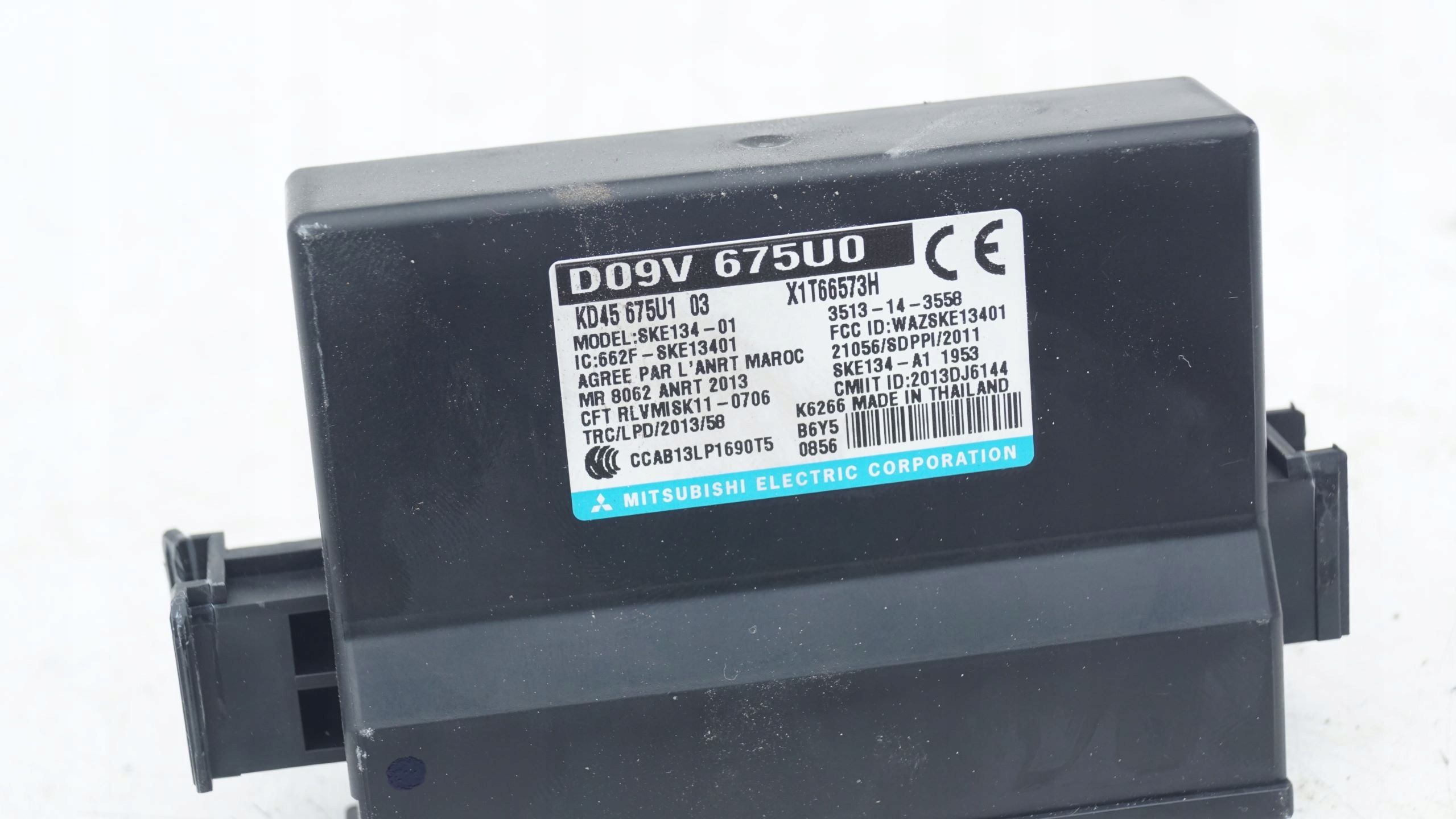 Moduł centralnego zamka KEYLESS Mazda CX-5 D09V675U0 Numer katalogowy części D09V675U0