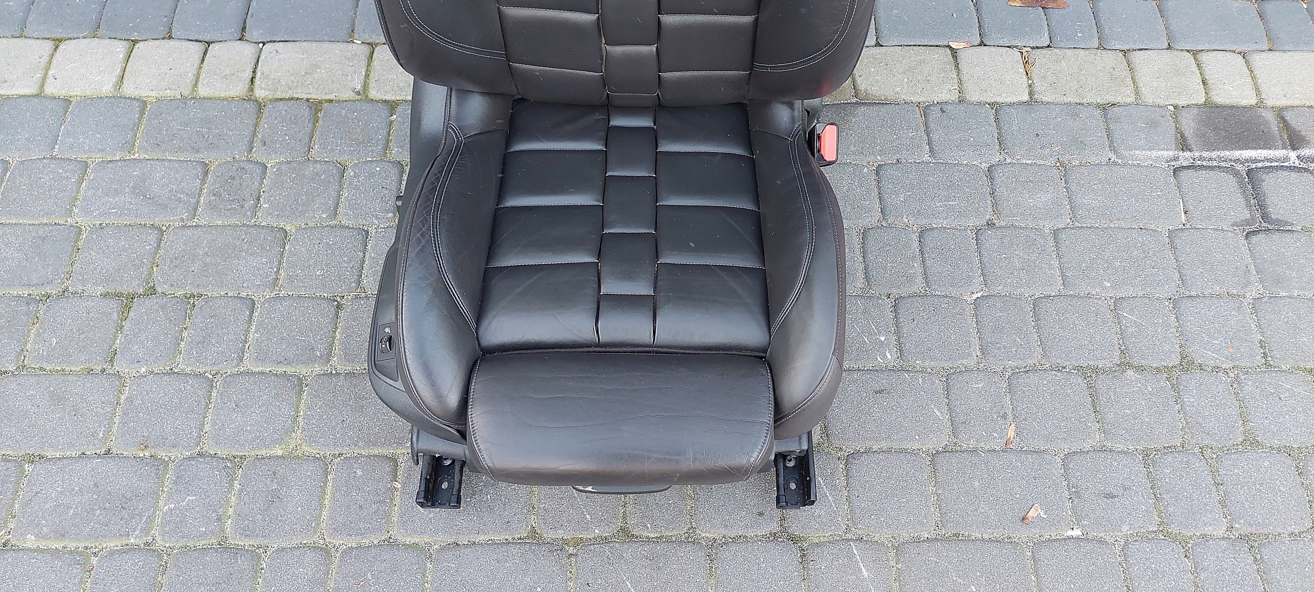 кресло передняя правая CITROEN DS5