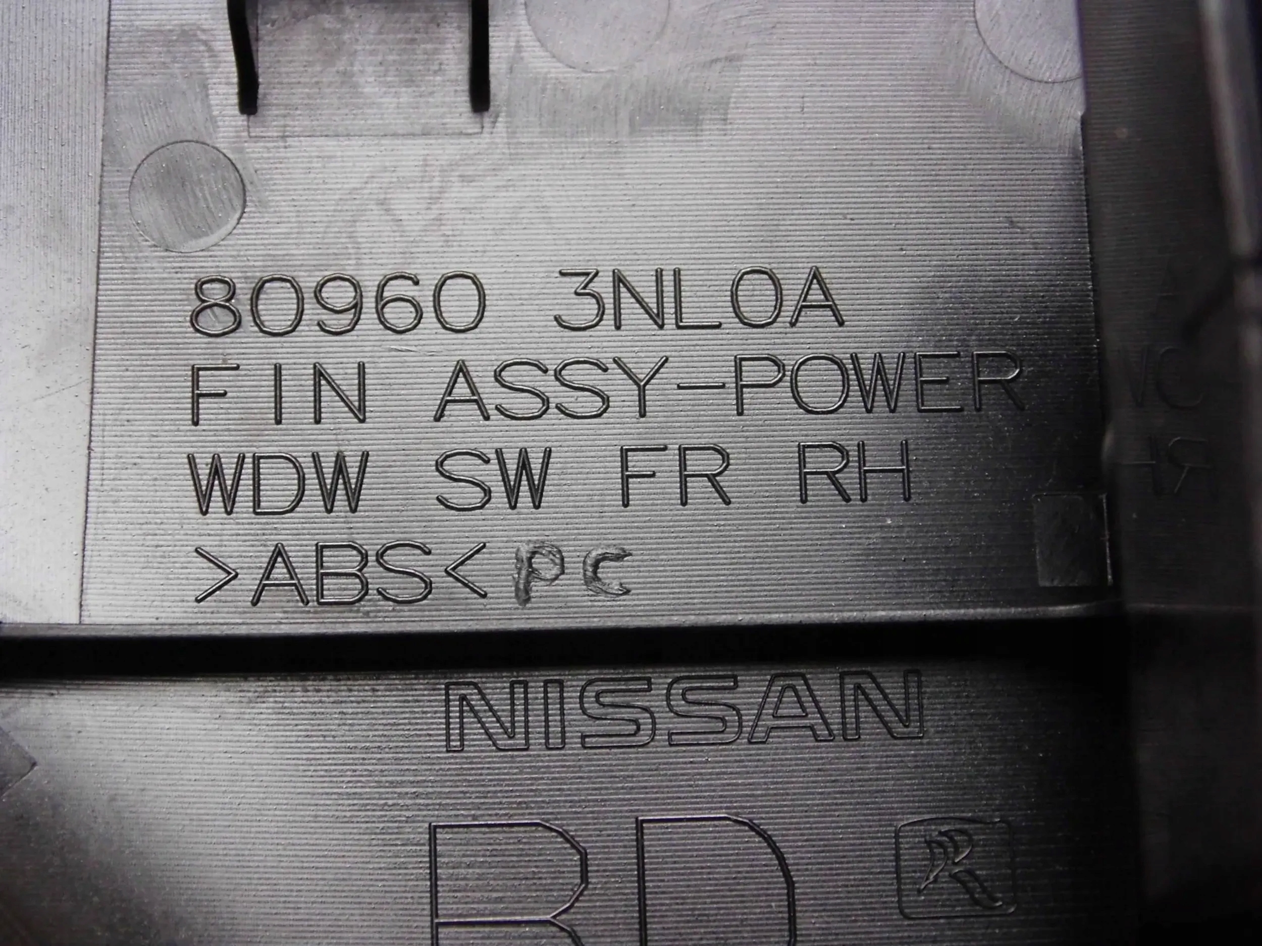 Nissan Leaf II ZE1 window control switch right front 80960 3NL0A