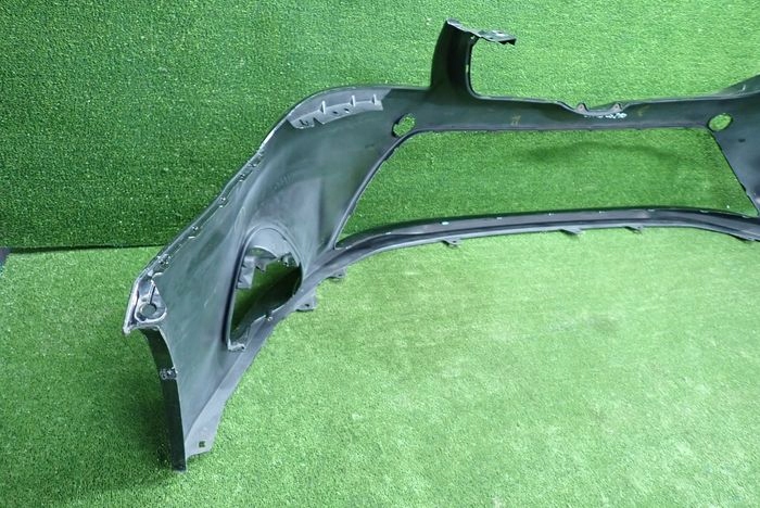 TOYOTA AVENSIS T27 LIFT 12-15 front bumper front