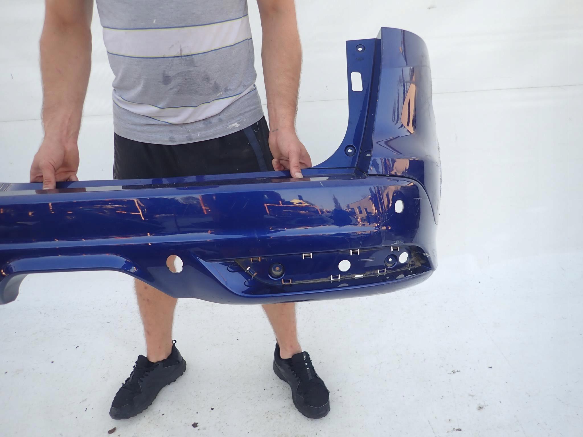 FORD FOCUS III MK3 KOMBI ST 10-14 bumper rear part PDC