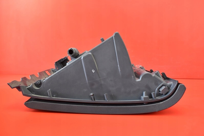 бардачок пассажира европа 5M1857097 vw Golf 5 V PLUS 05-14