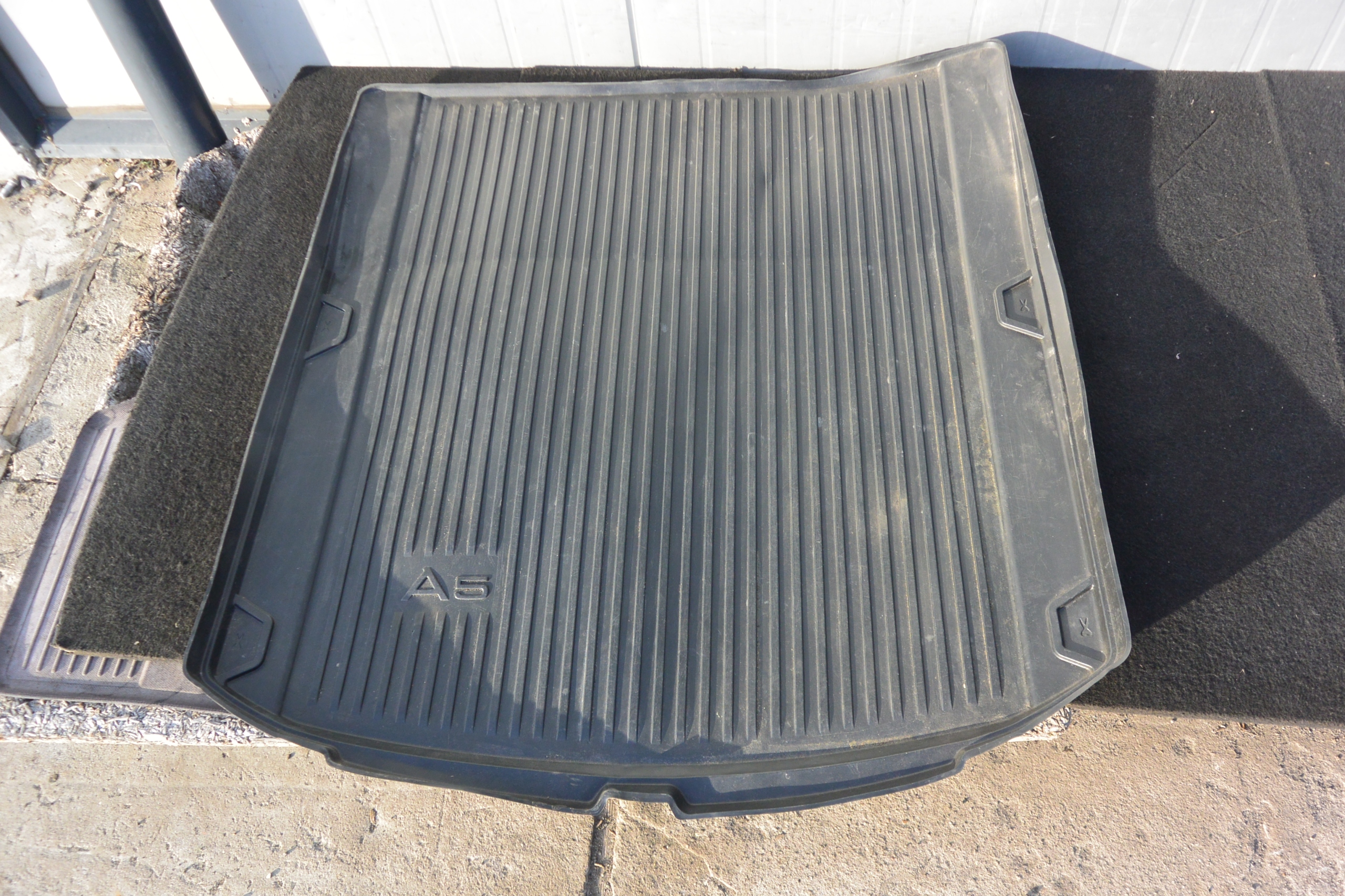 boot mat rubber AUDI A5 II 8W B9