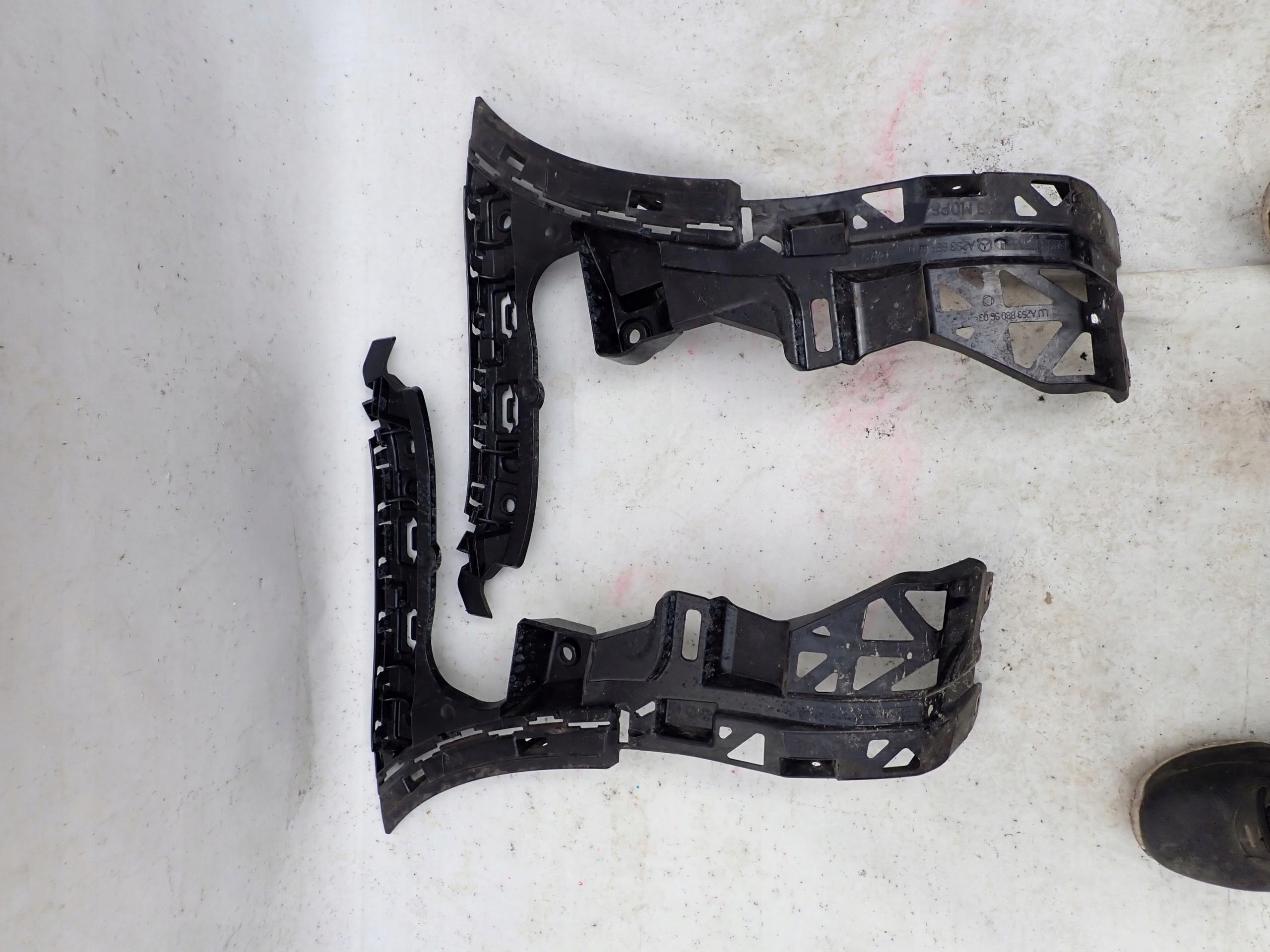 MERCEDES GLC W253 15- bumper bracket left rear part rear