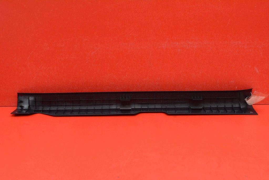 moulding threshold right front 67913-52210 TOYOTA YARIS 4 IV GR 20