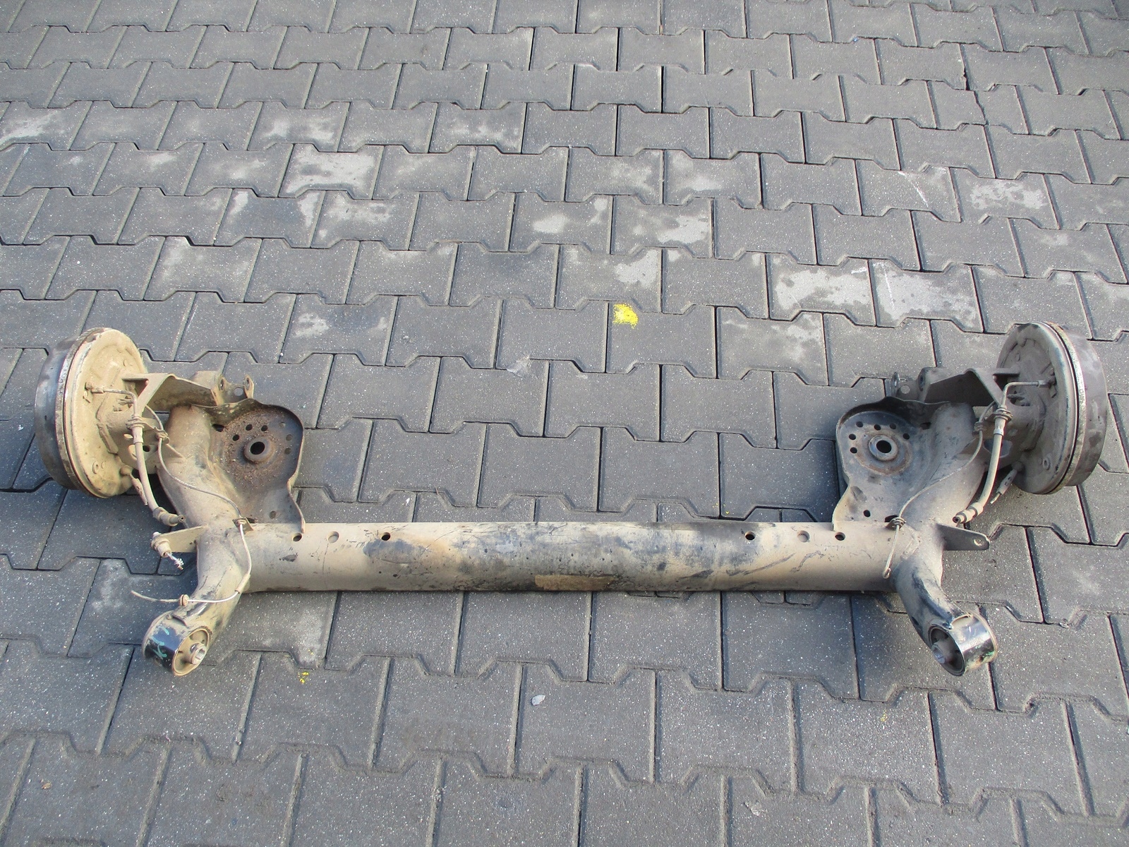axis rear sususpension FORD ECOSPORT 1,5DCI 20R