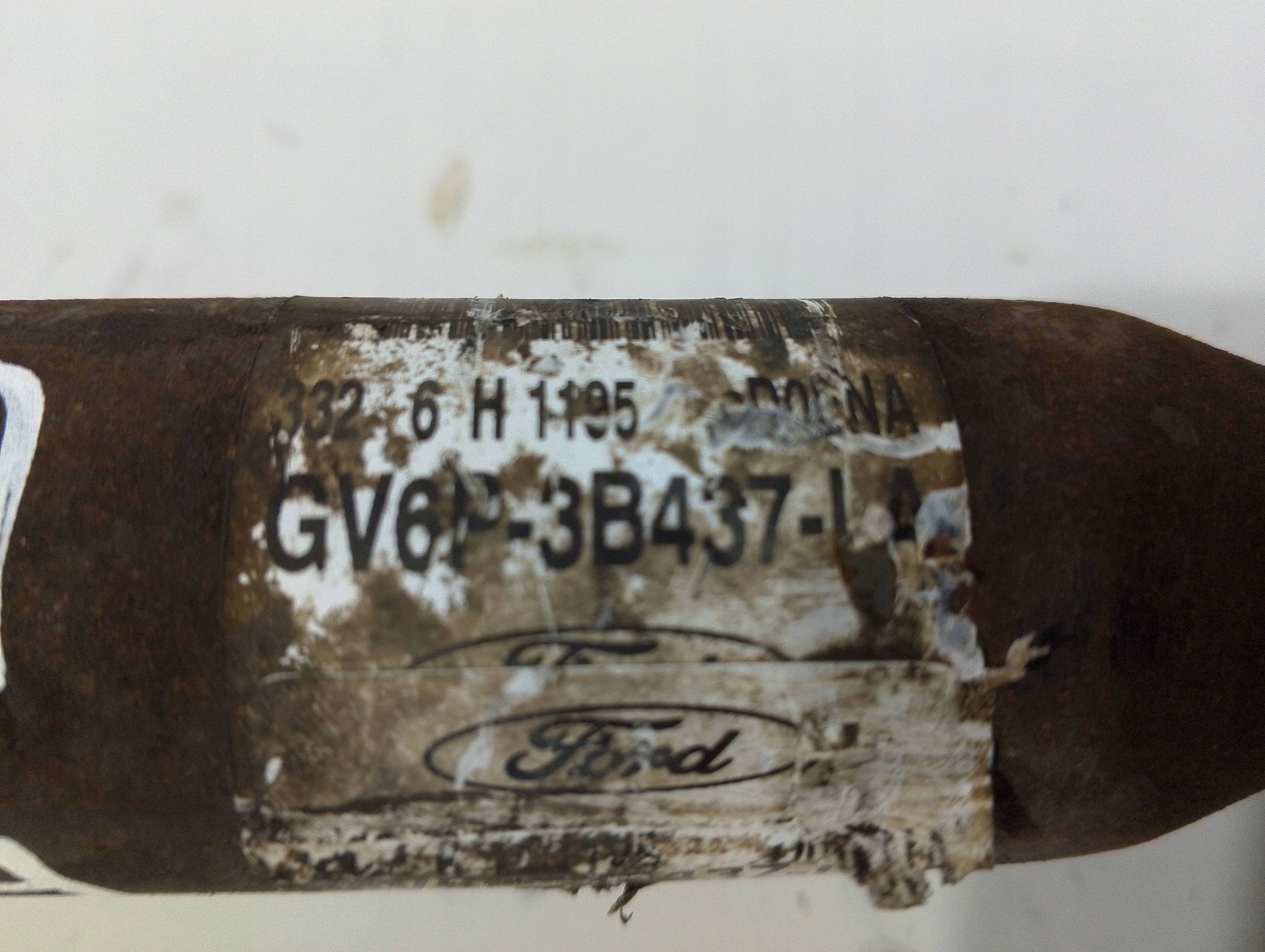 Ford Kuga II 1,5TDCI semi-axis front left GV6P3B437LA (A268)