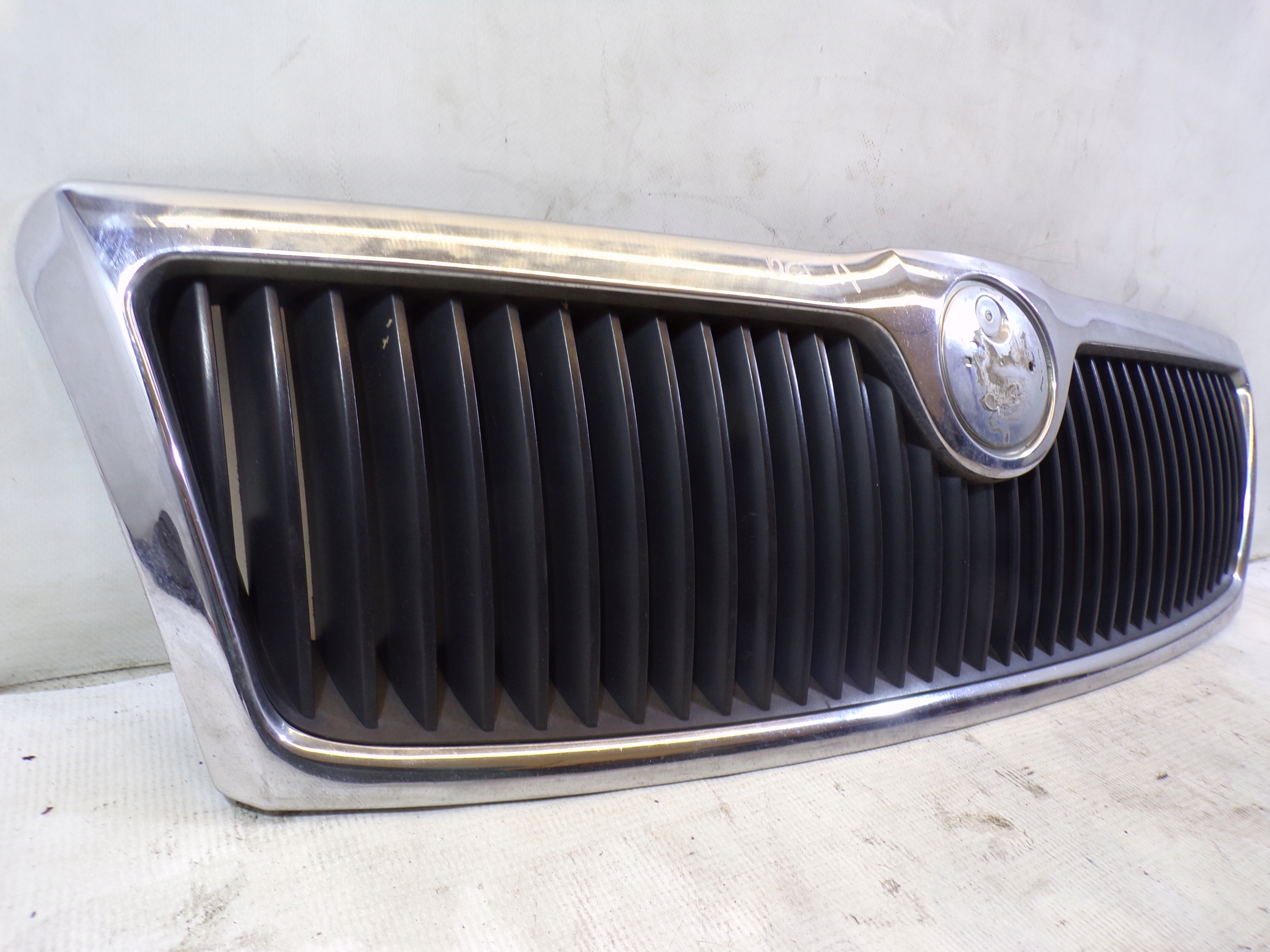grill grille radiator SKODA OCTAVIA 2 II