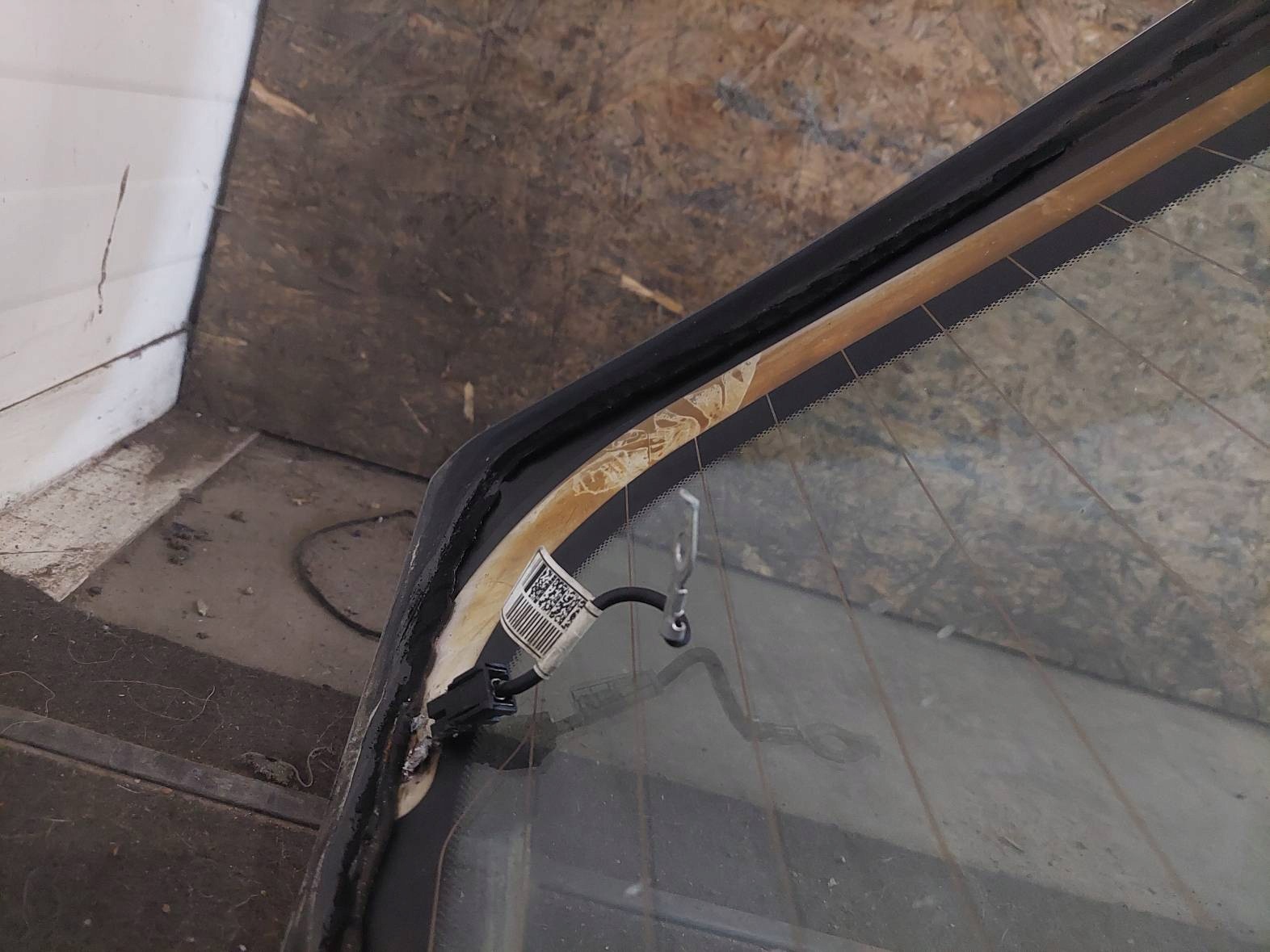 window rear part bonnet boot HYUNDAI I30 and KOMBI