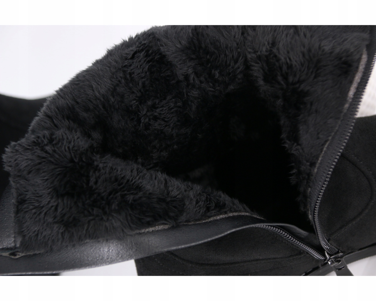 CIEPŁE BOTKI ZAMSZOWE CZARNE OCIEPLANE BUTY DAMSKIE 38 Marka inna