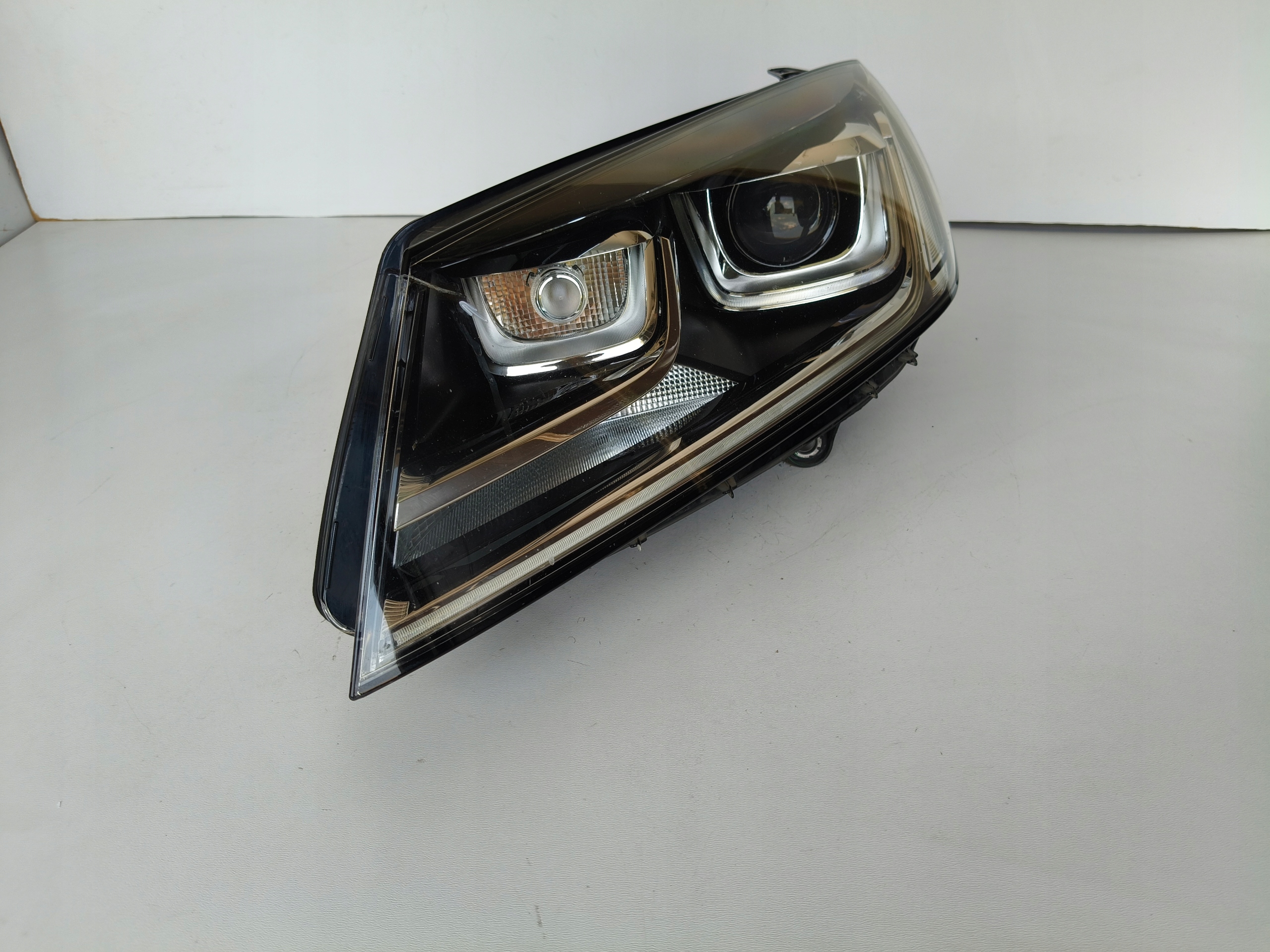 light left REFLEKTOR VW TOUAREG 7P6 14- LIFT XENON LED