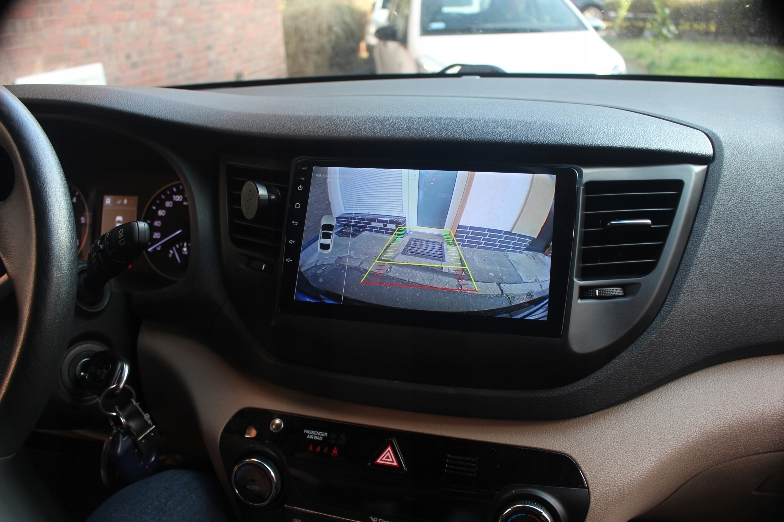 RADIO NAWIGACJA GPS HYUNDAI TUCSON 2015-2018 ANDROID CARPLAY 2/64 GB Komunikacja Bluetooth GPS Wi-Fi