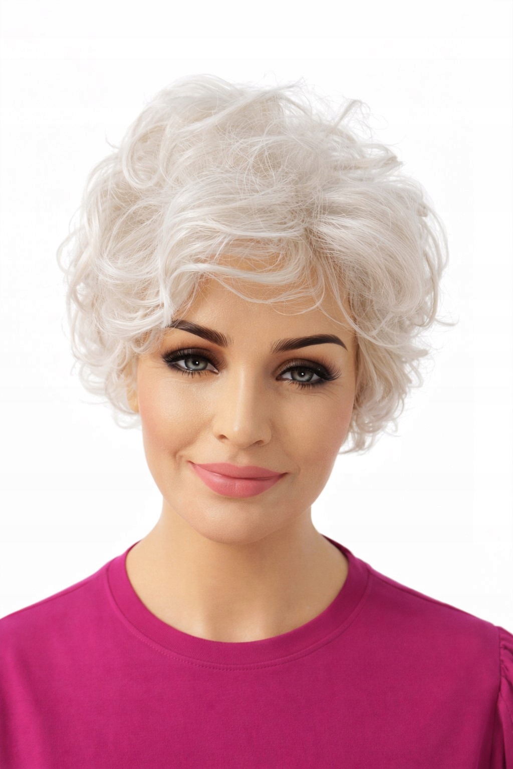 Krátká paruka kudrnatá v platinové, mražené blond barvě Nessaja wigs