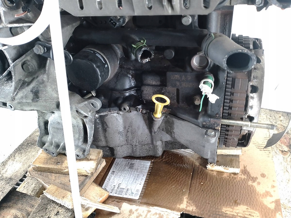 Двигатель renault SCENIC и FL K4M700 1.6 16V