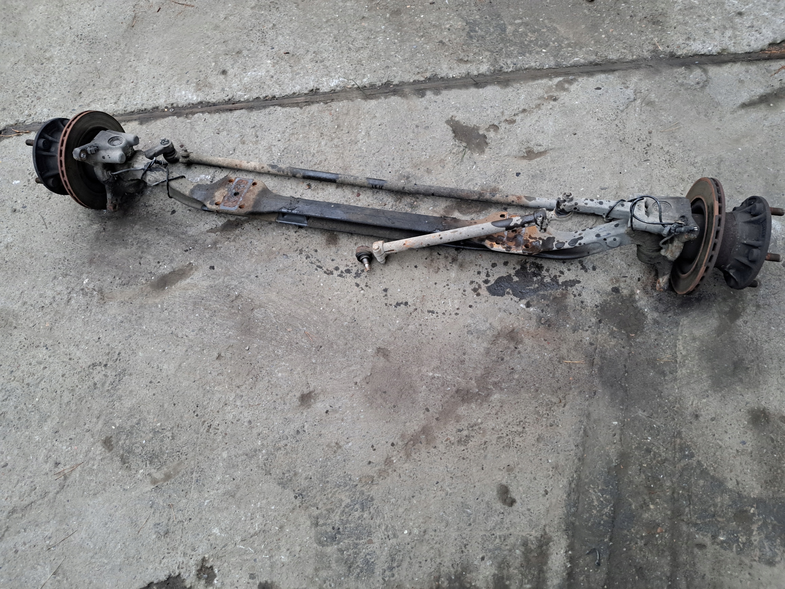 MASCOTT OŚ PRZÓD PRZEDNIA BELKA ZWROTNICA PIASTA