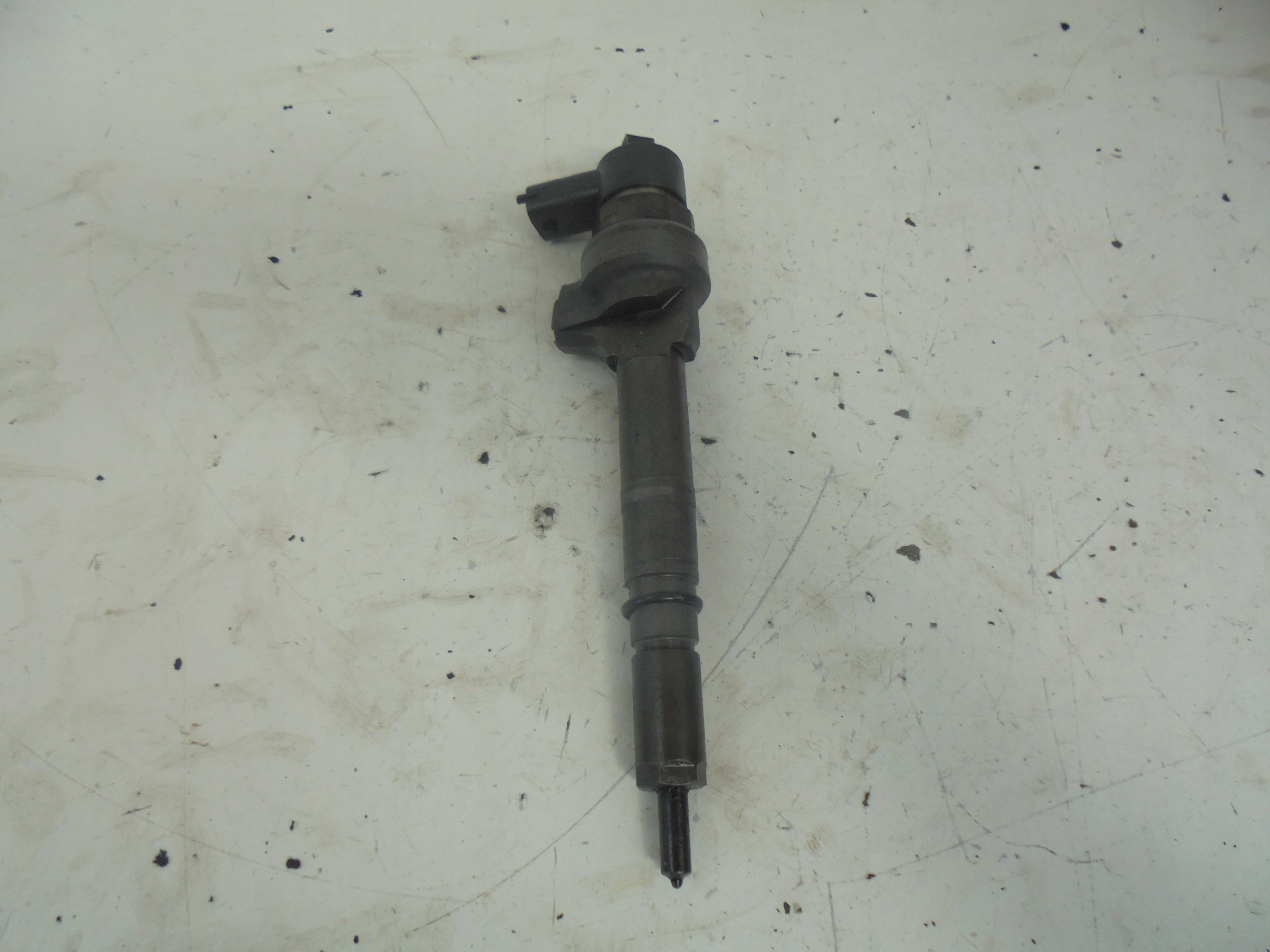 WTRYSKI 0445110175 OPEL ASTRA III H 1.7 CDTI