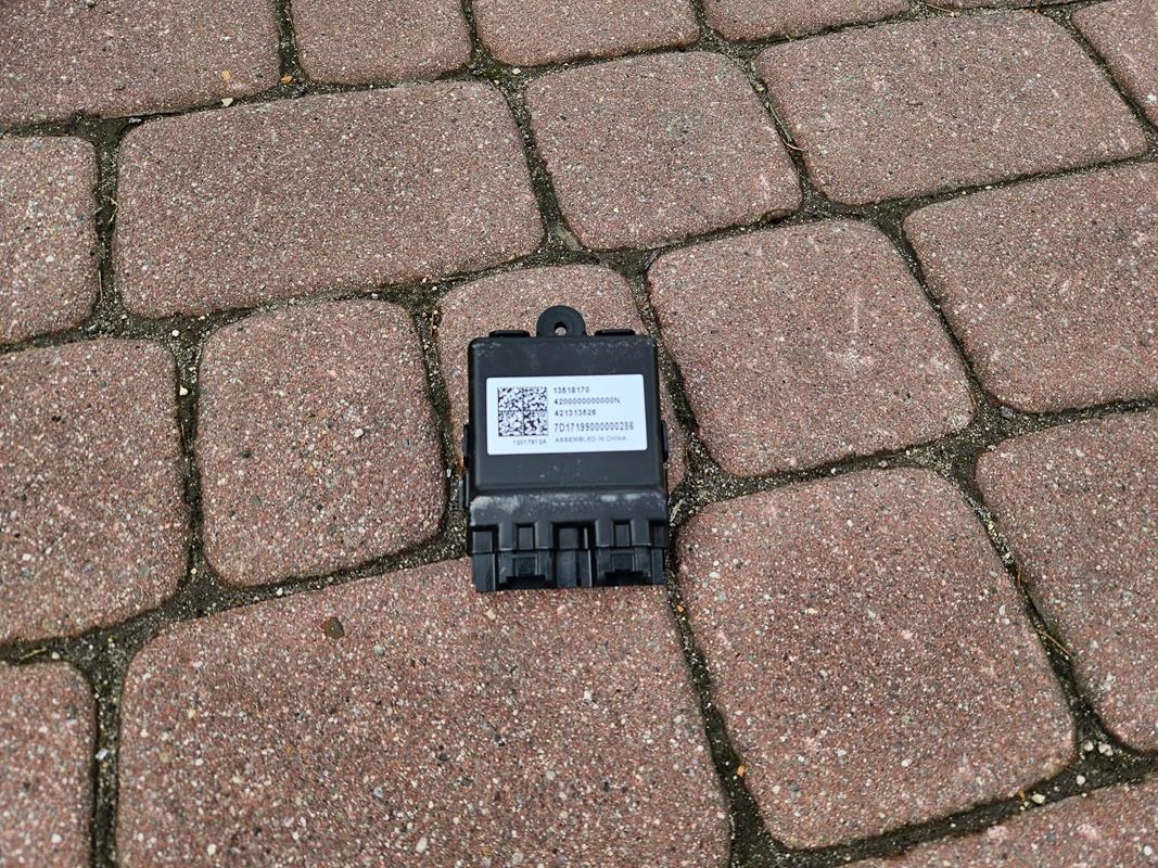 modul Bedienteil Sitze Hitzung Sensor Opel Astra K 13518170