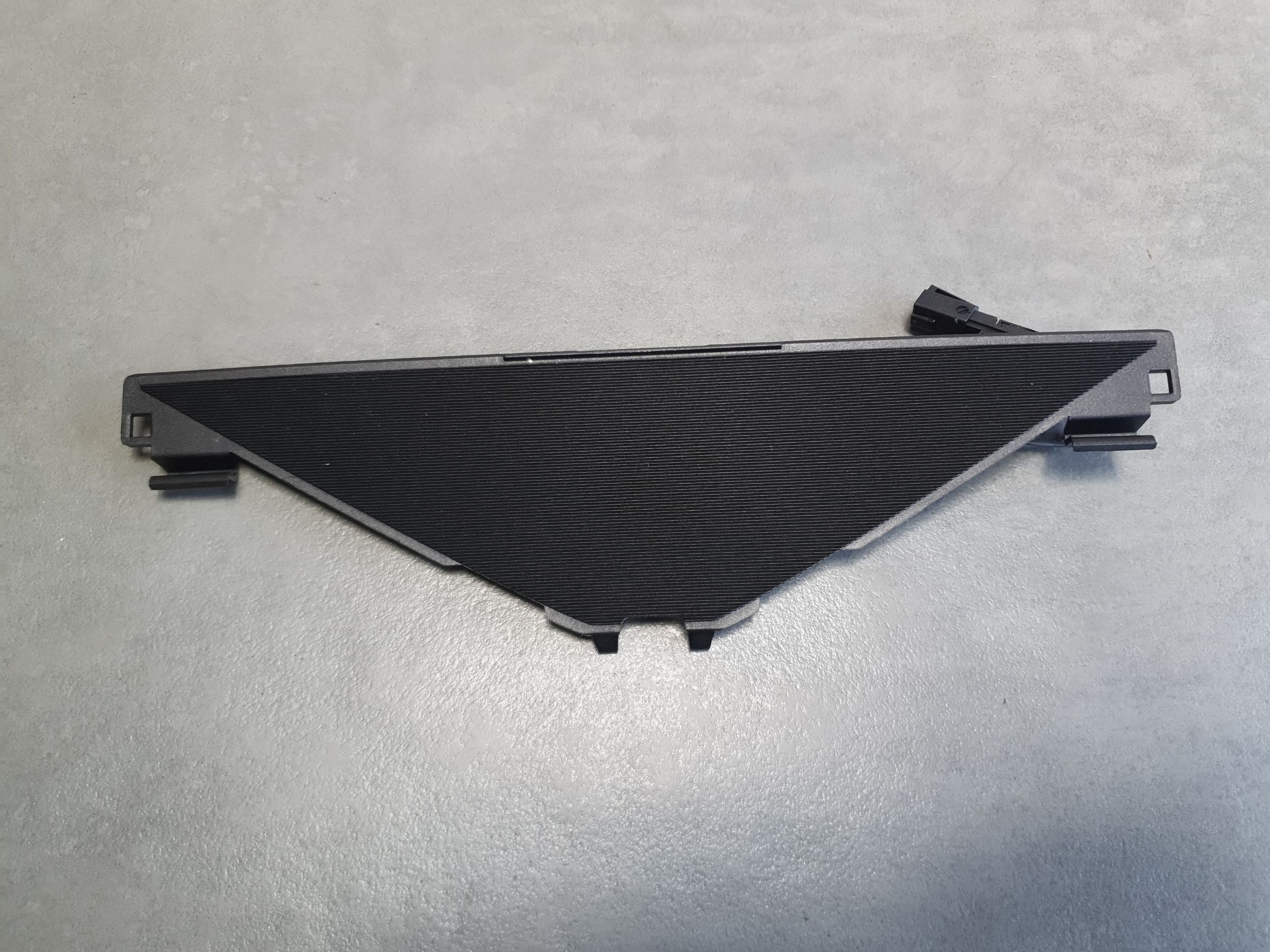 Audi A3 8Y sensor windows przedniej 8Y4980295A