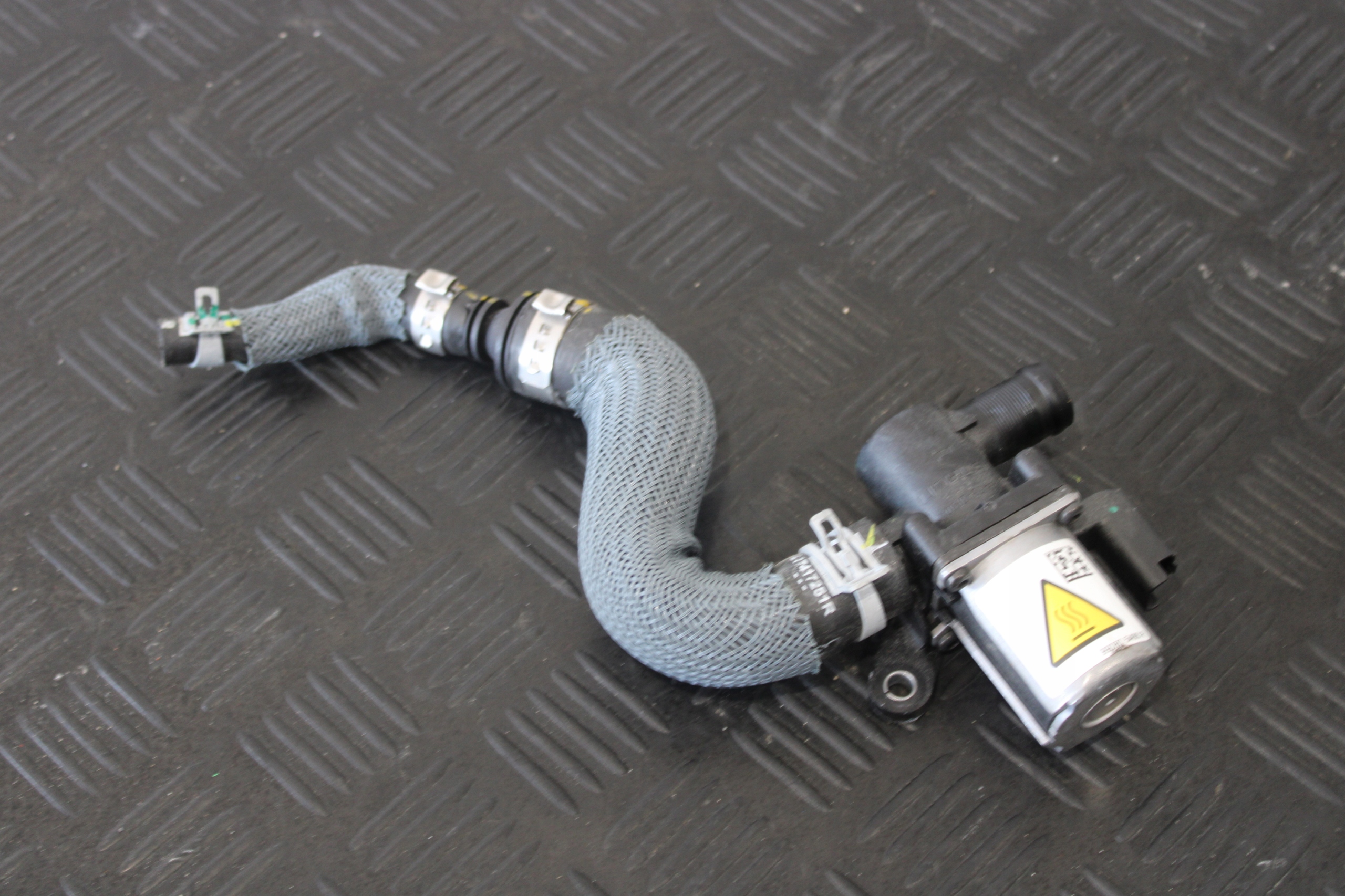 PUMPA CIRKULACIJE VODE RENAULT AUSTRAL 990805466R
