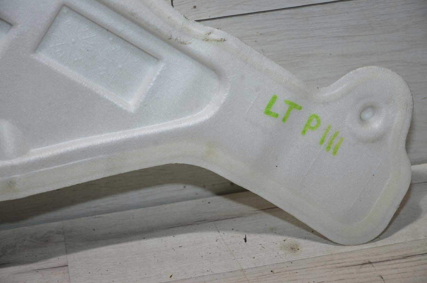 soundproofing door left bok Partner III lift 13r