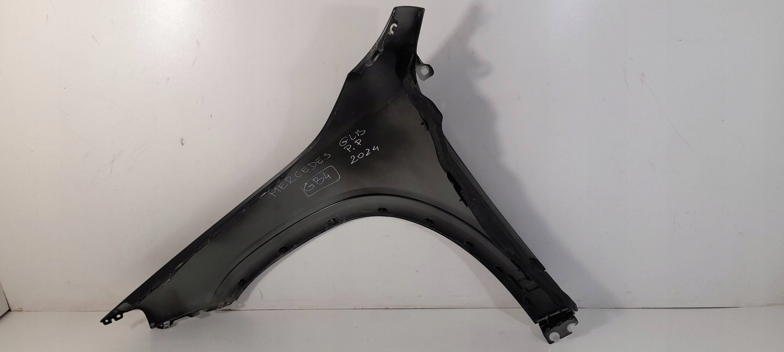 Mercedes-Benz GLB X247 fender front right (GB4)