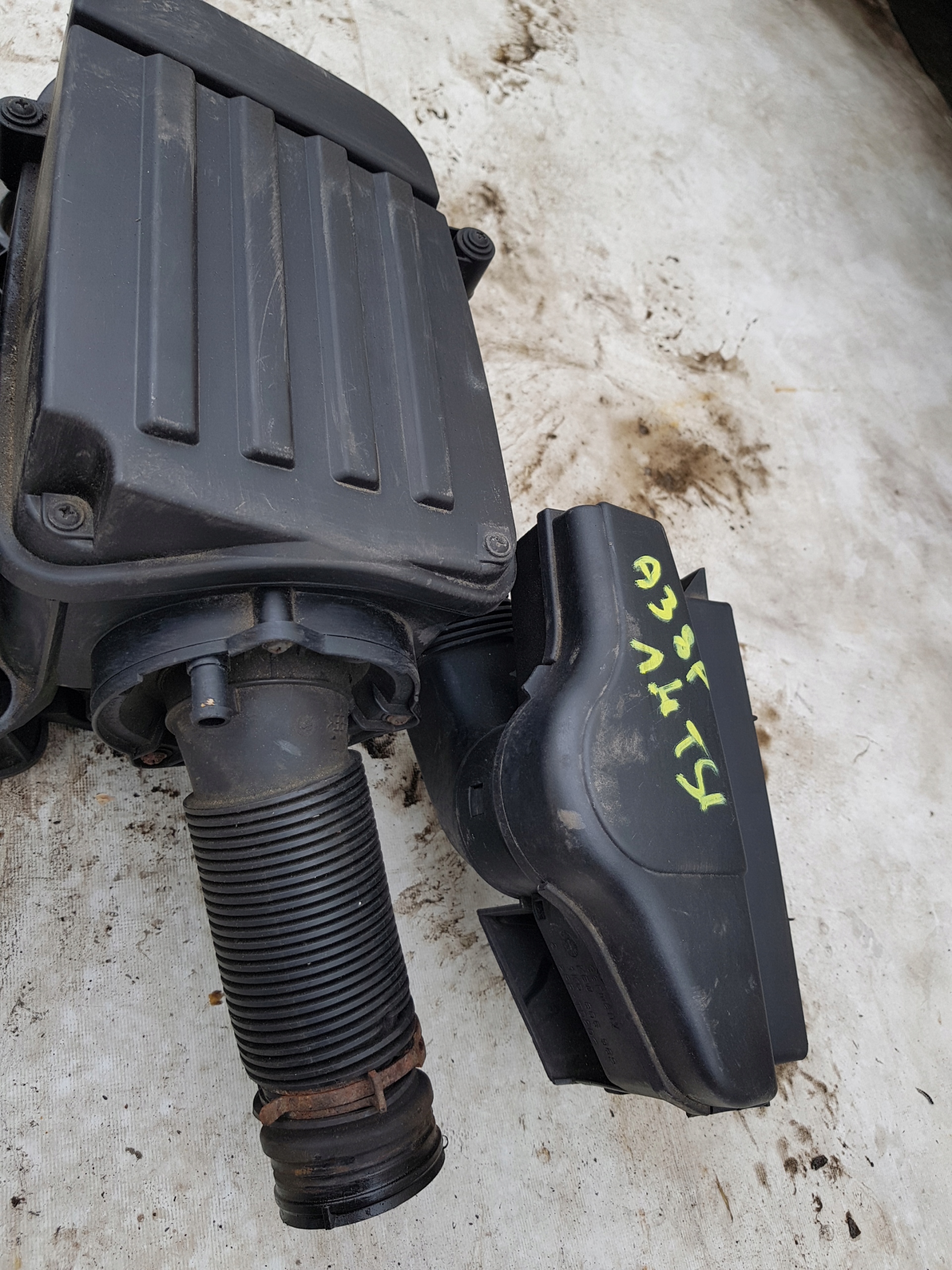 корпус фильтр впуск Воздух Audi A3 8P 1.4 TFSI