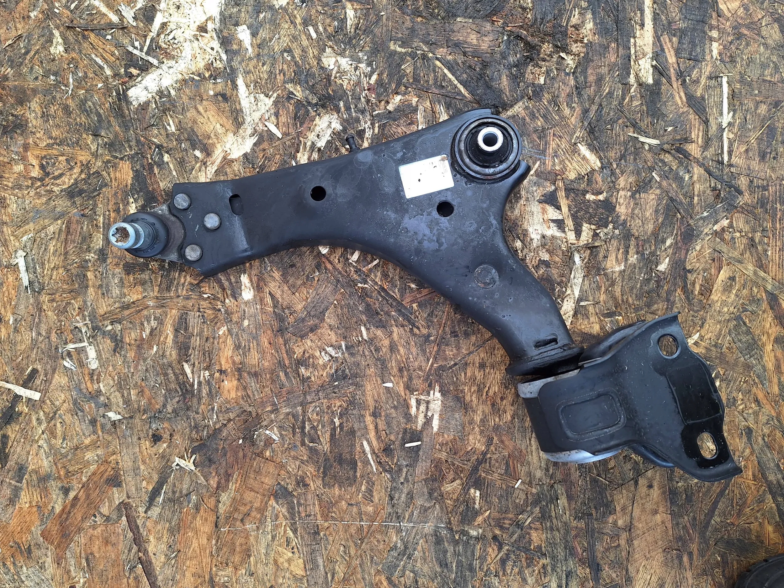 Querlenker links vorne LAND ROVER EVOQUE E-PACE J9C3-3A053-AC