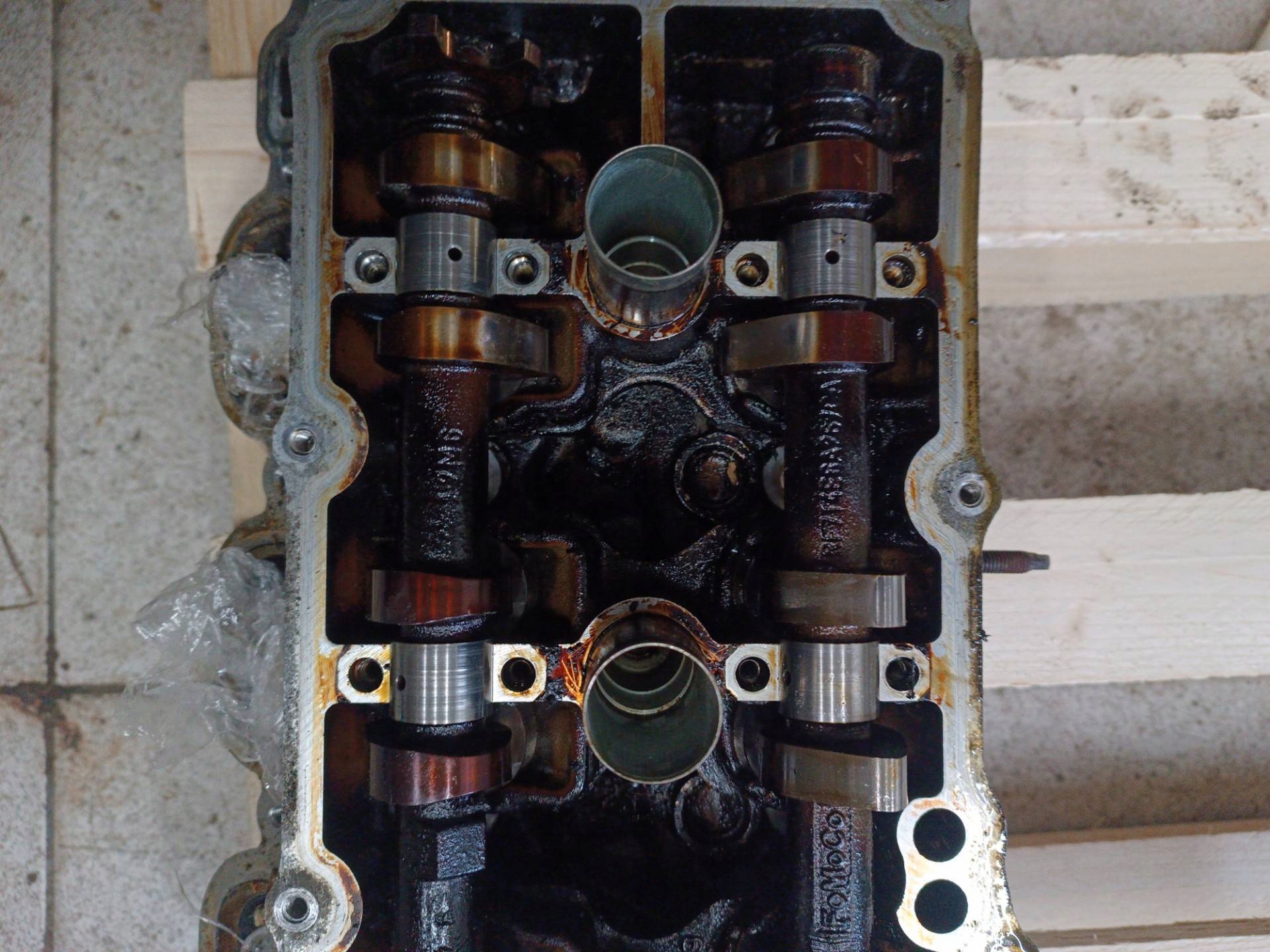 head. of the engine left side Mazda CX-9 2008