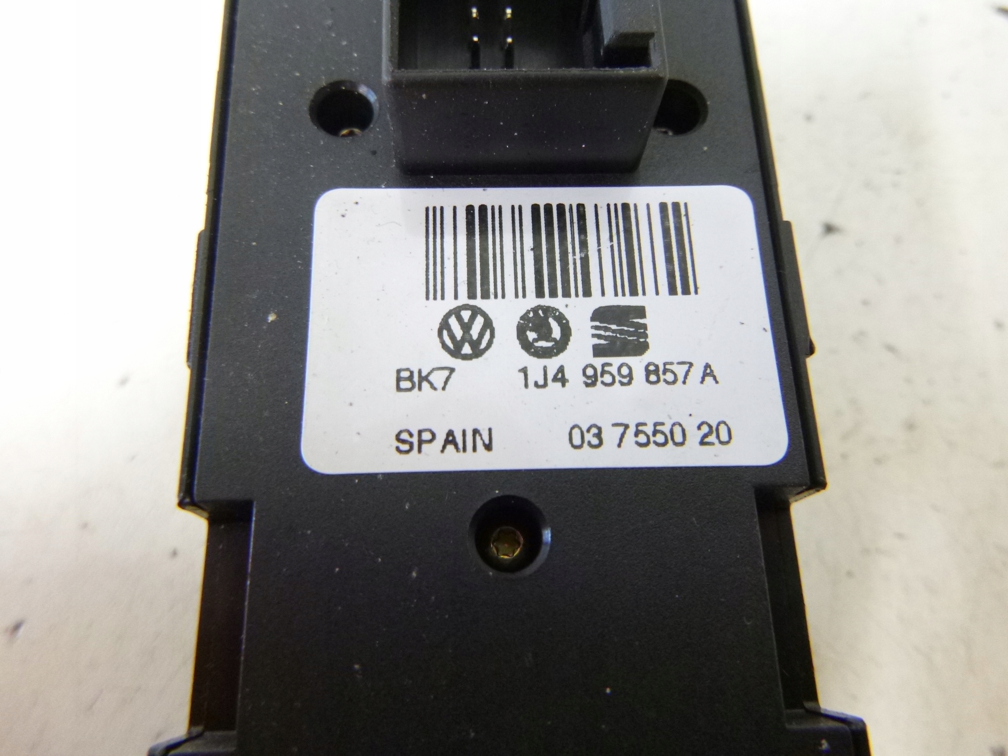 window control switch Skoda Fabia 2002r.