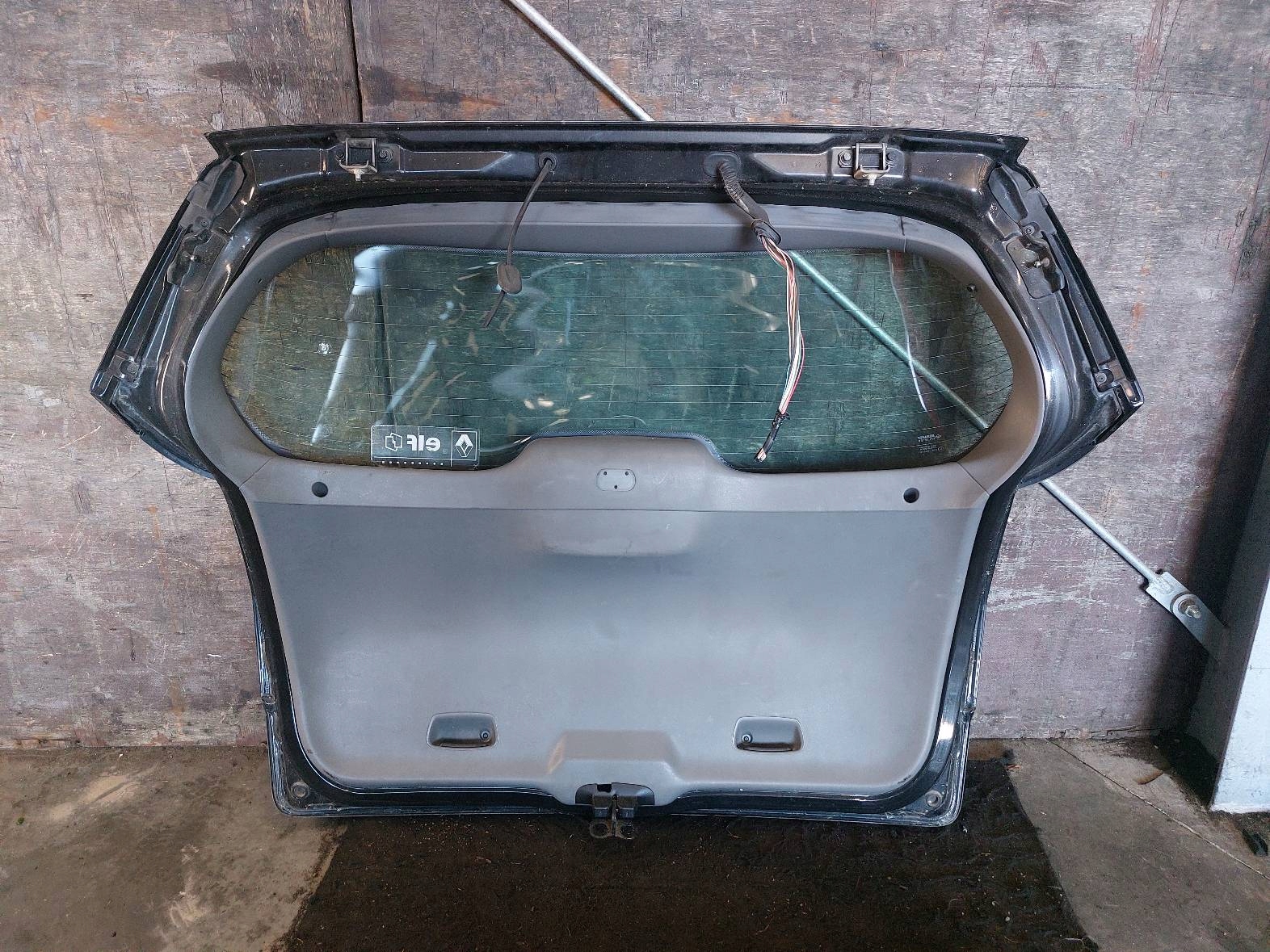 complete rear part RENAULT MEGANE SCENIC II NV676