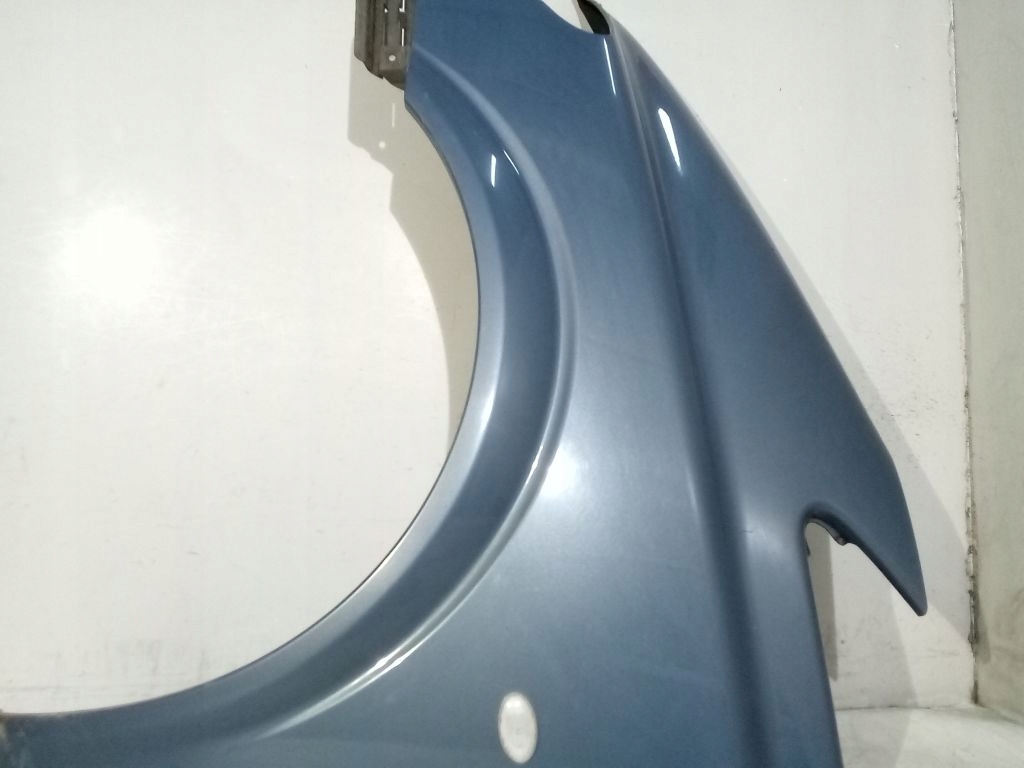 Mercedes Vito W639 fender left