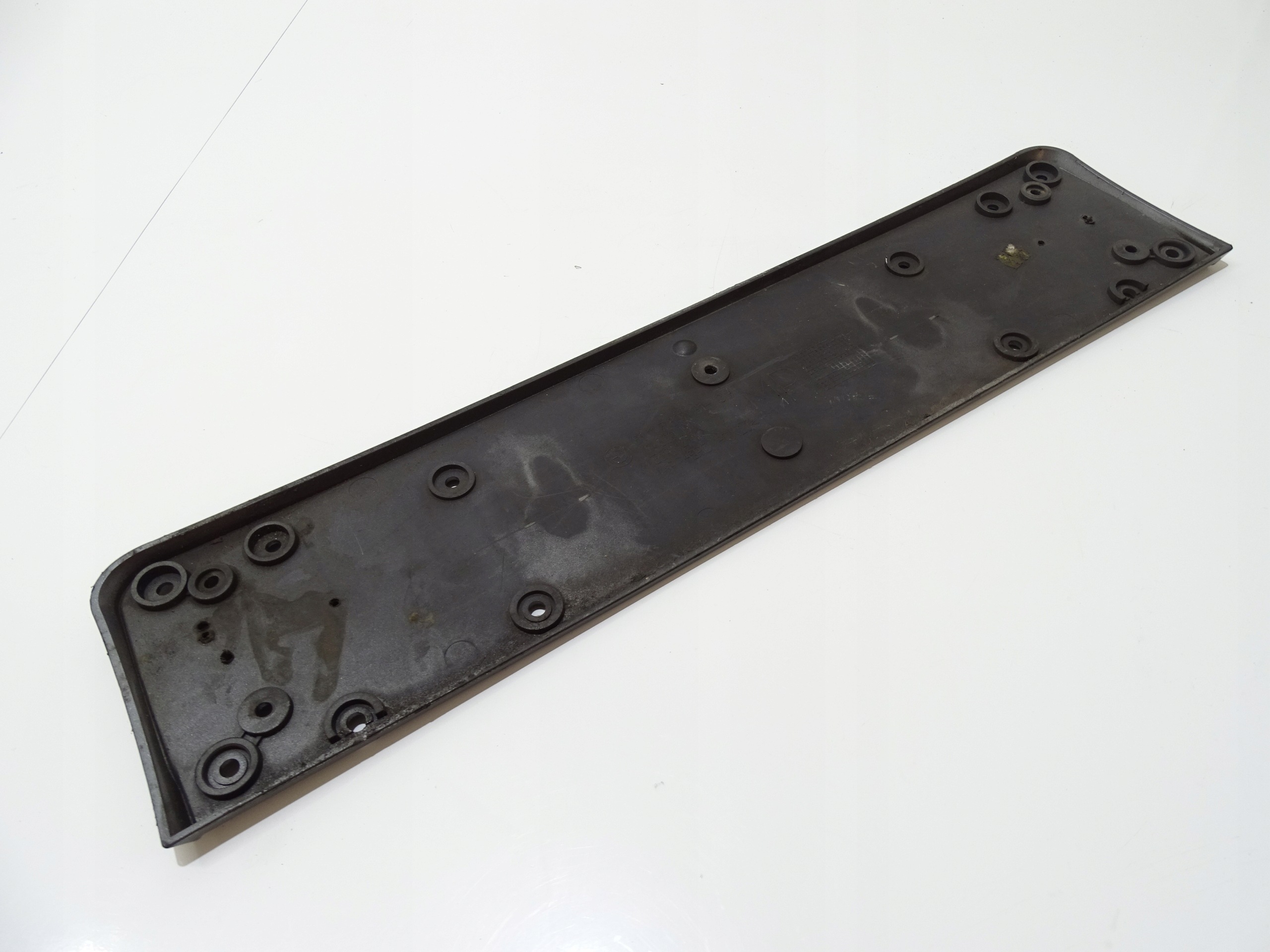 moulding below TABLICE registration BMW E60 E61 7897181 A52 (4824930)