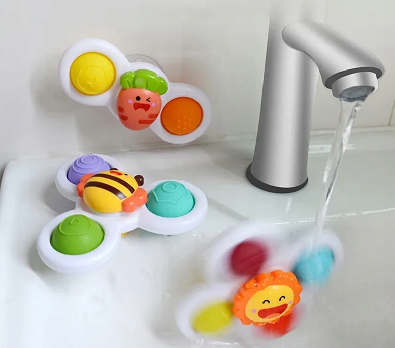 3 SZT FIDGET SPINNER PRZYSSAWKA GRZECHOTKA SENSORYCZNA ZABAWKA DO KĄPIELI Wiek dziecka 18 m +