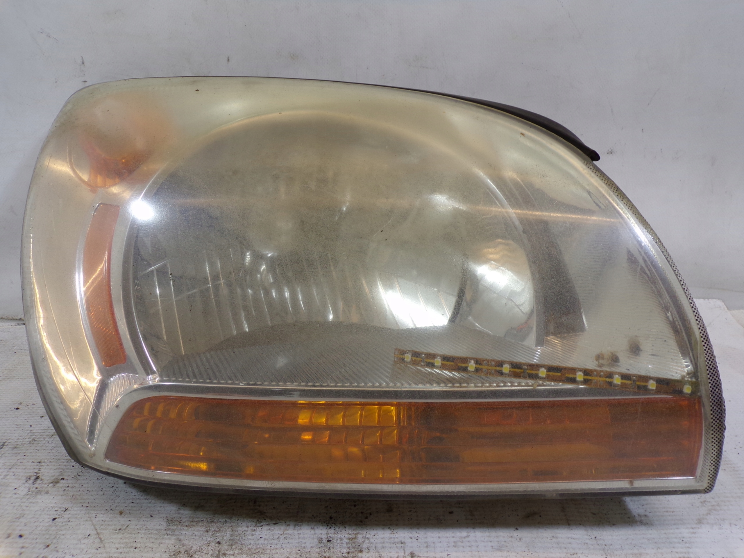 light front front right KIA SPORTAGE 1 USA