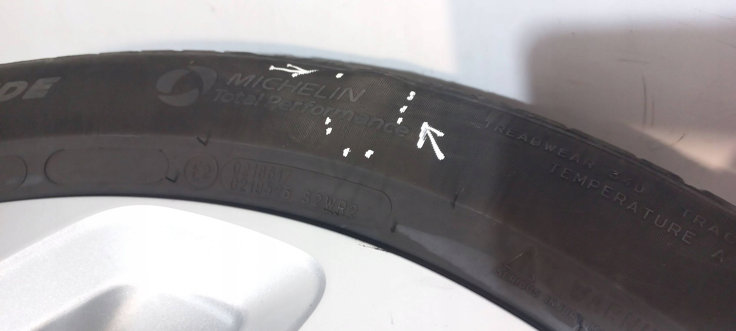 Toyota Aygo X wheels discs aluminium R17