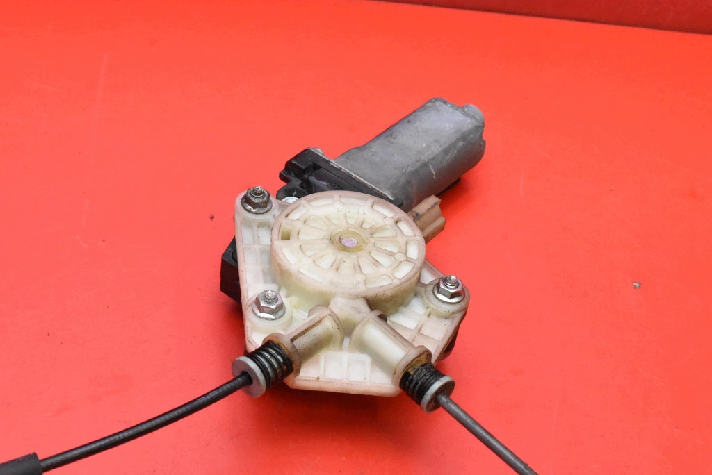 window regulator left front EU HYUNDAI H-1 2 II i800 07-20