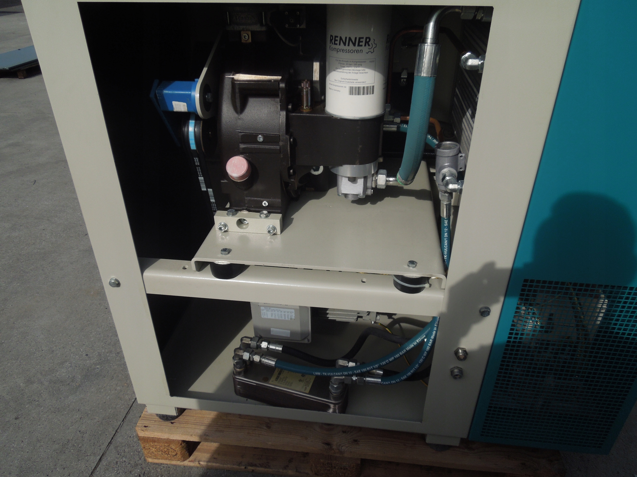 KOMPRESOR ŚRUBOWY RENNER 18,5Kw FALOWNIK !! Kod producenta RENNER