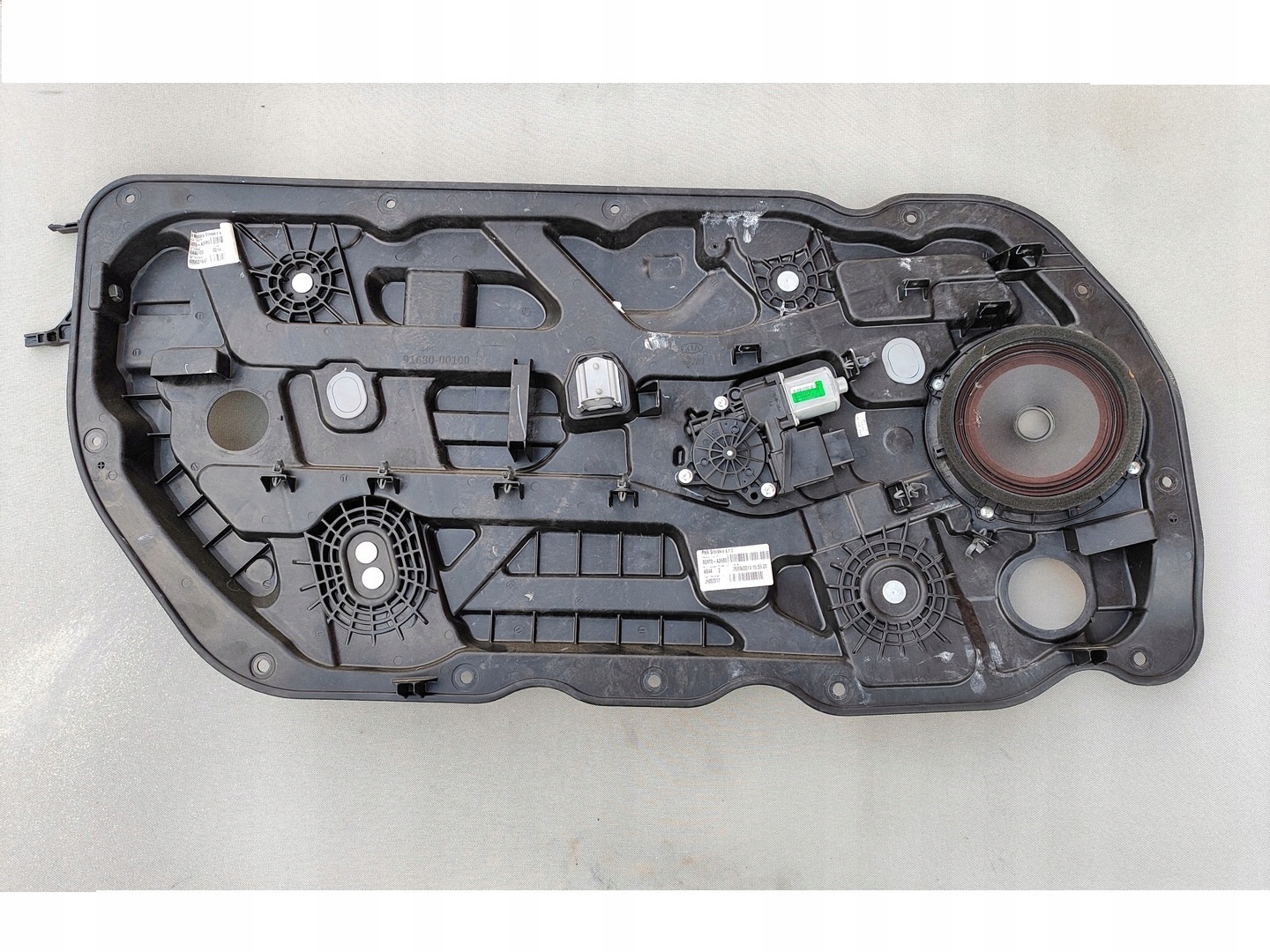 KIA PRO CEED II PODNOŚNIK SZYBY LEWY 91680-00100 Numer katalogowy części 91680-00100