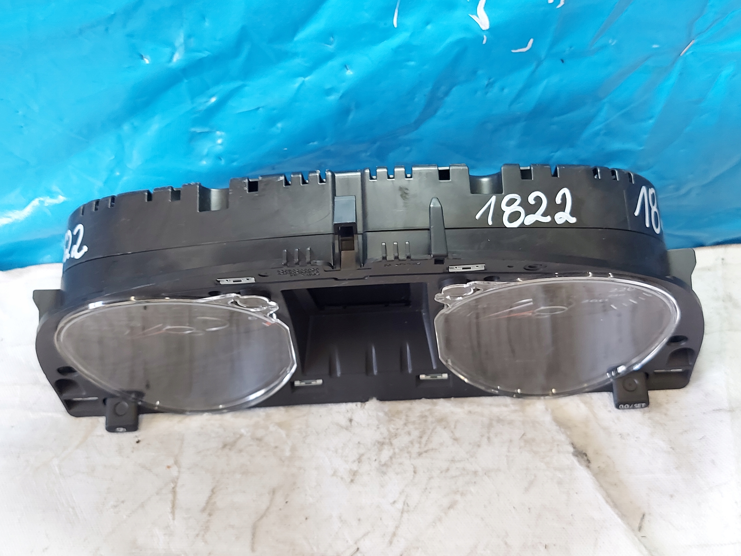 dials clock PASSAT B7 2.0 TDI 3AA920870A