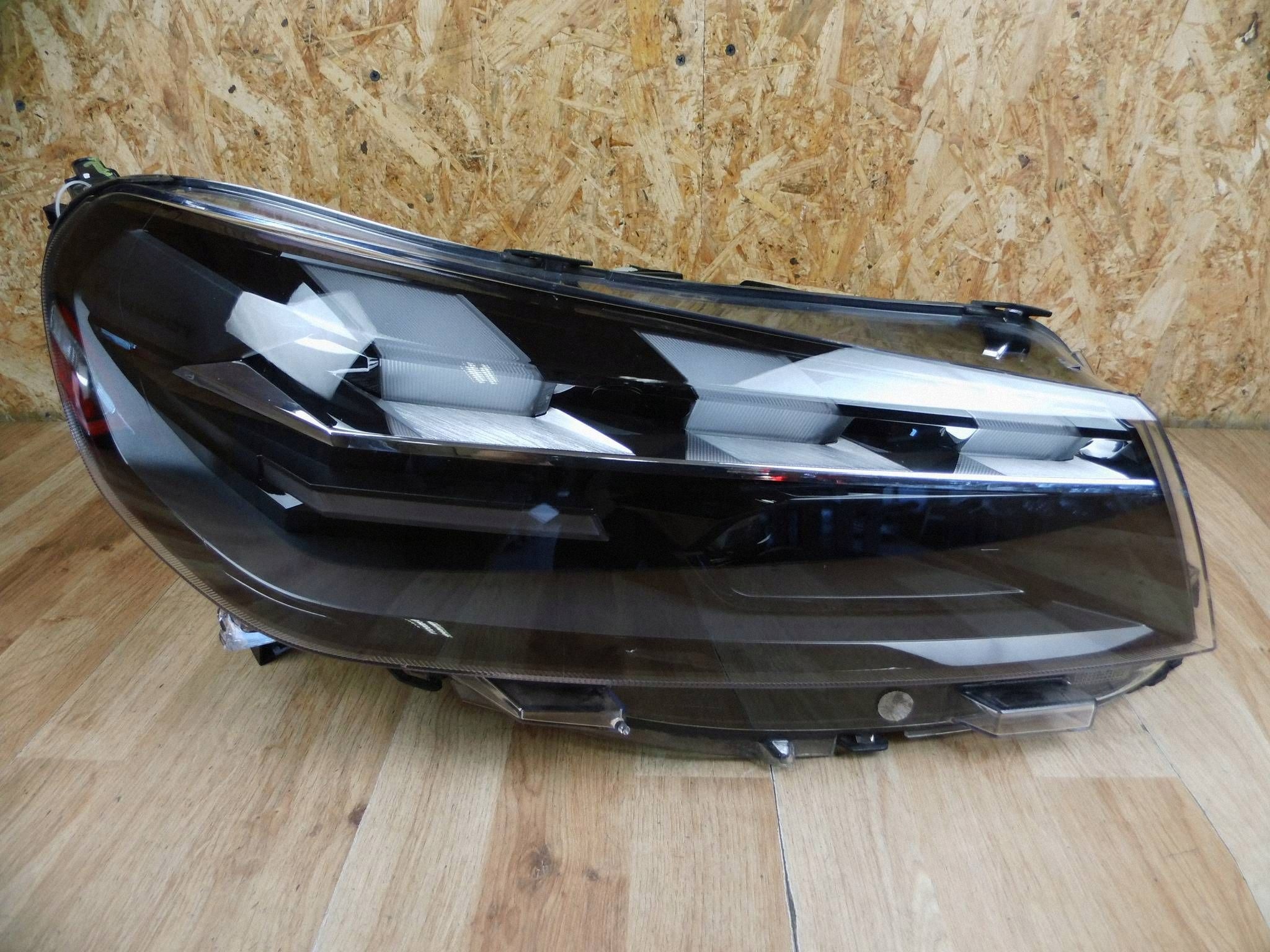 Peugeot Expert / Traveller 2024+ LIFT light right front front right