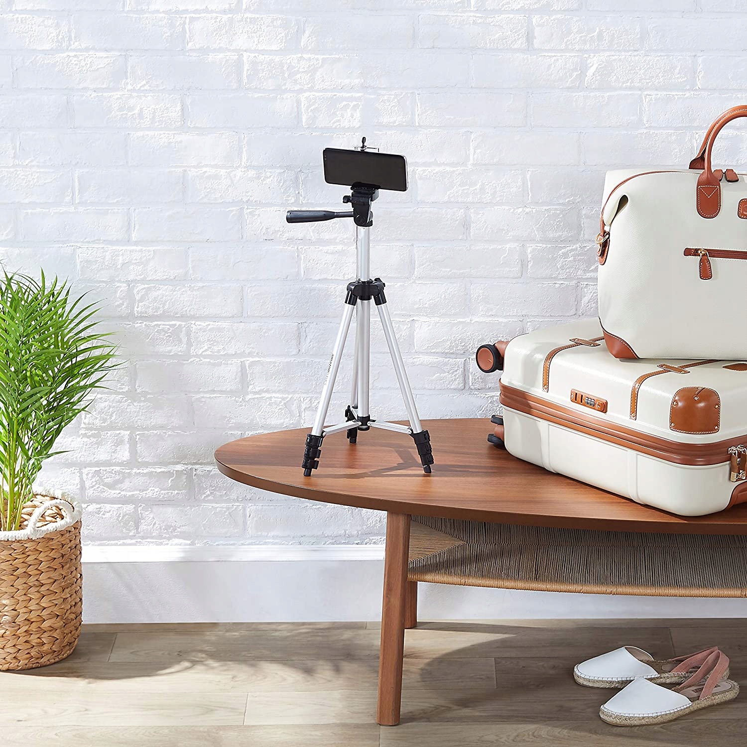 Amazon Basics Uniwersalny statyw do telefonu 127cm Marka Inna