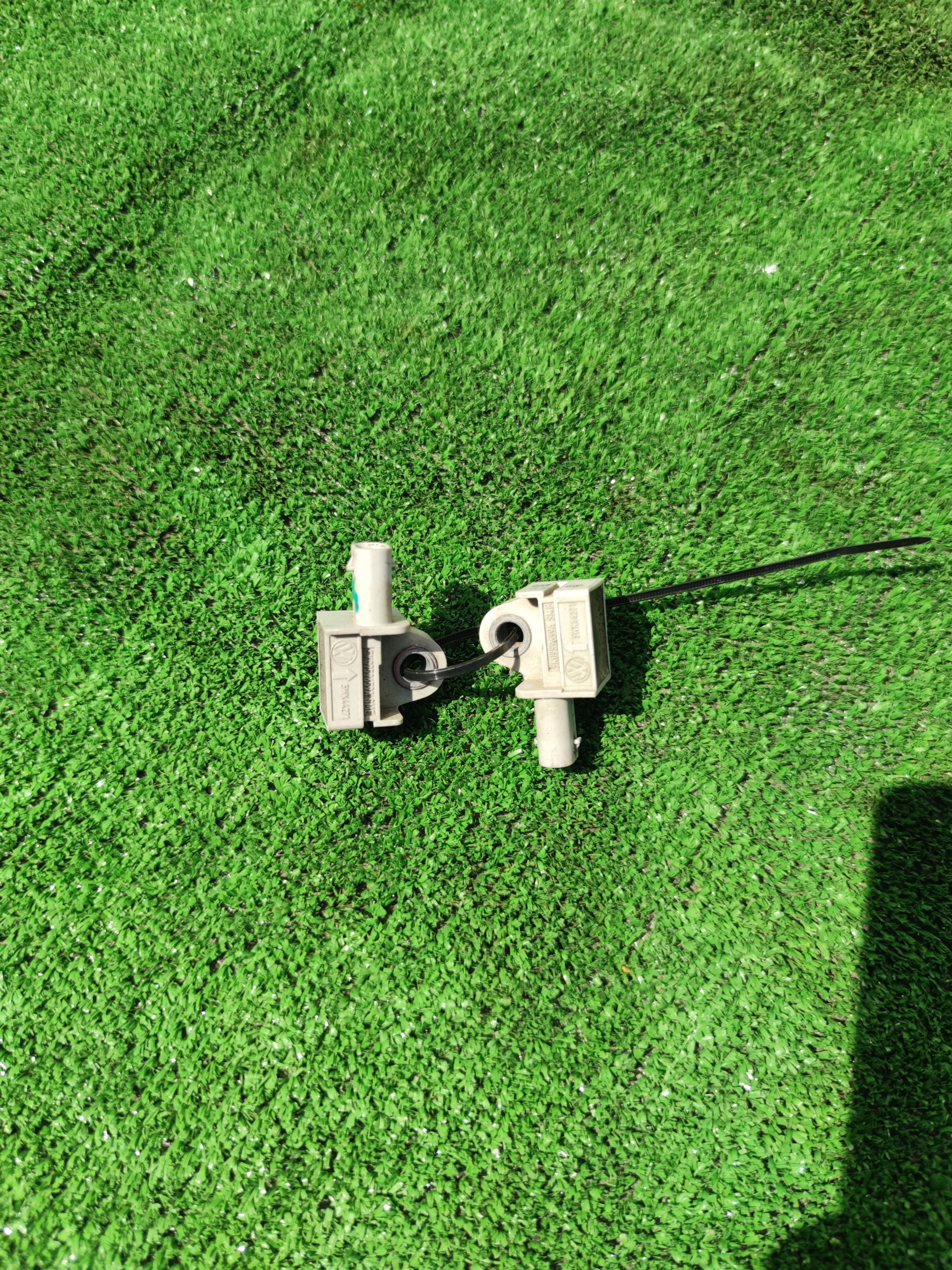 ДАТЧИК УДАРА VOLKSWAGEN OE 5K0959659A