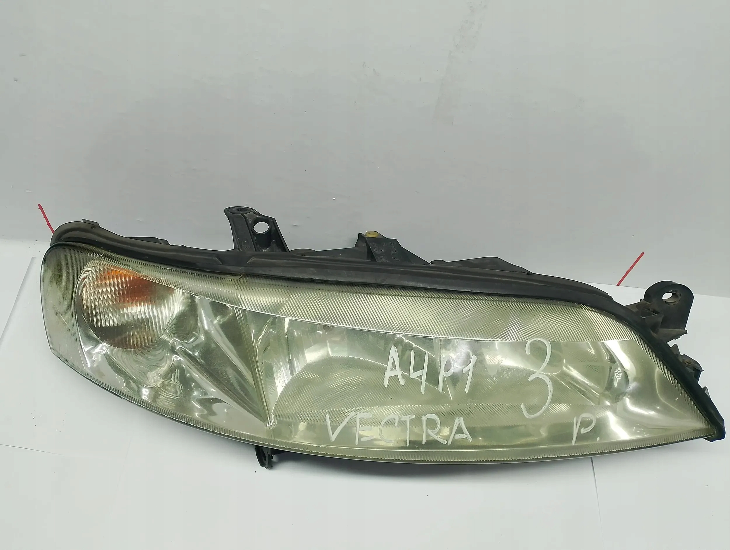light front right OPEL VECTRA 90586845