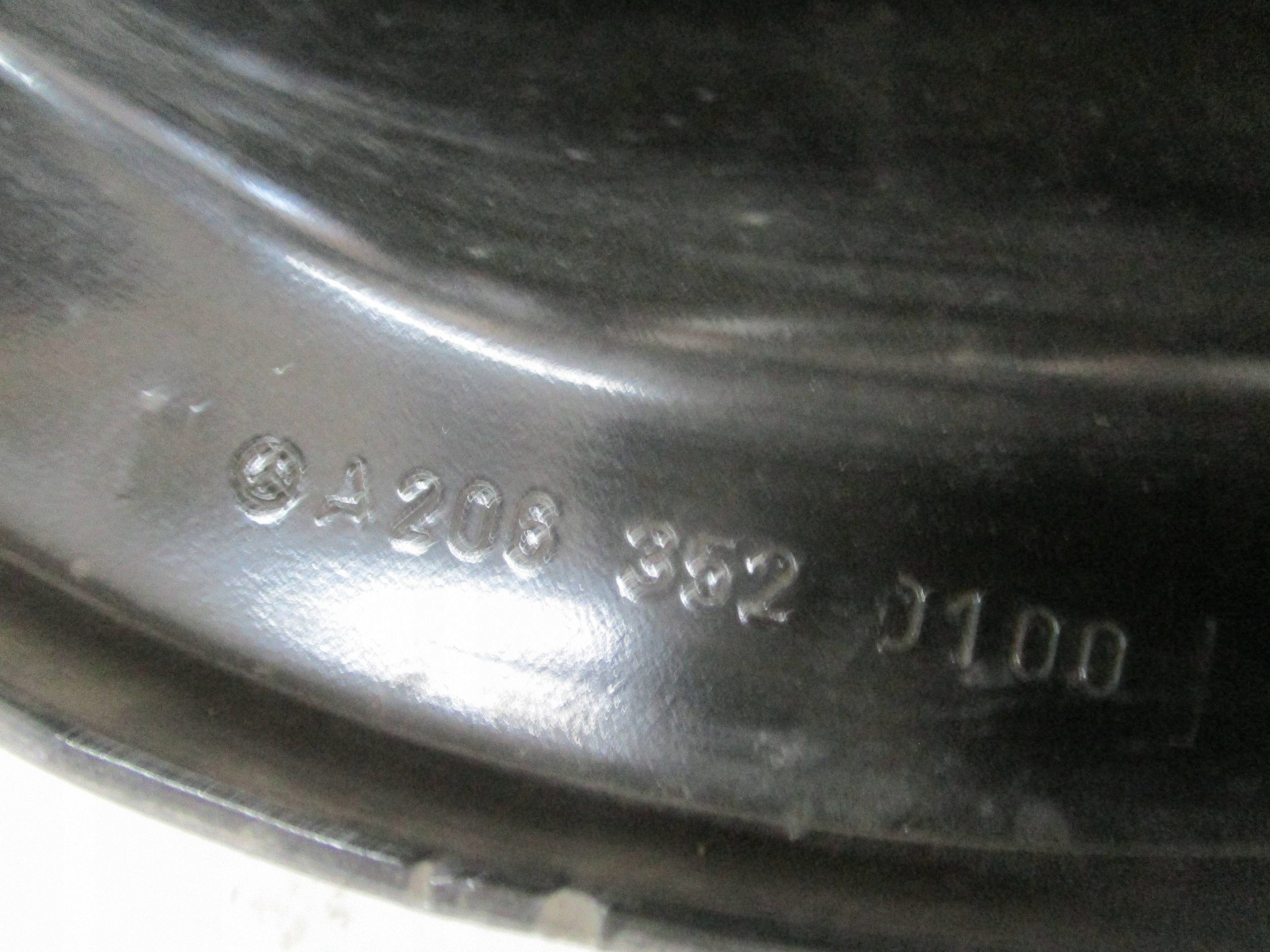 Querlenker hinten heck links MERCEDES C W206 A2063520100