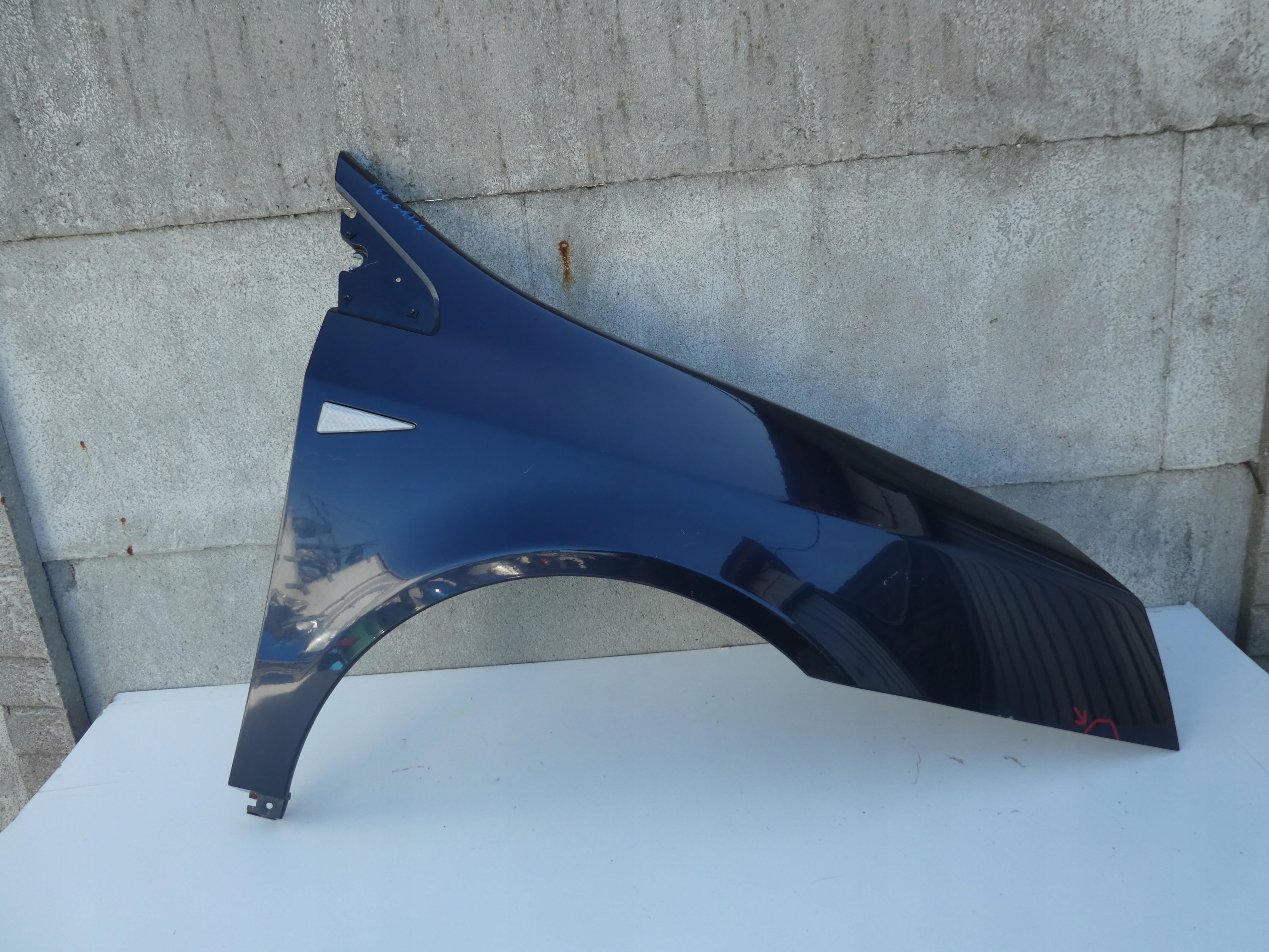 fender front RENAULT VEL SATIS 8200018522